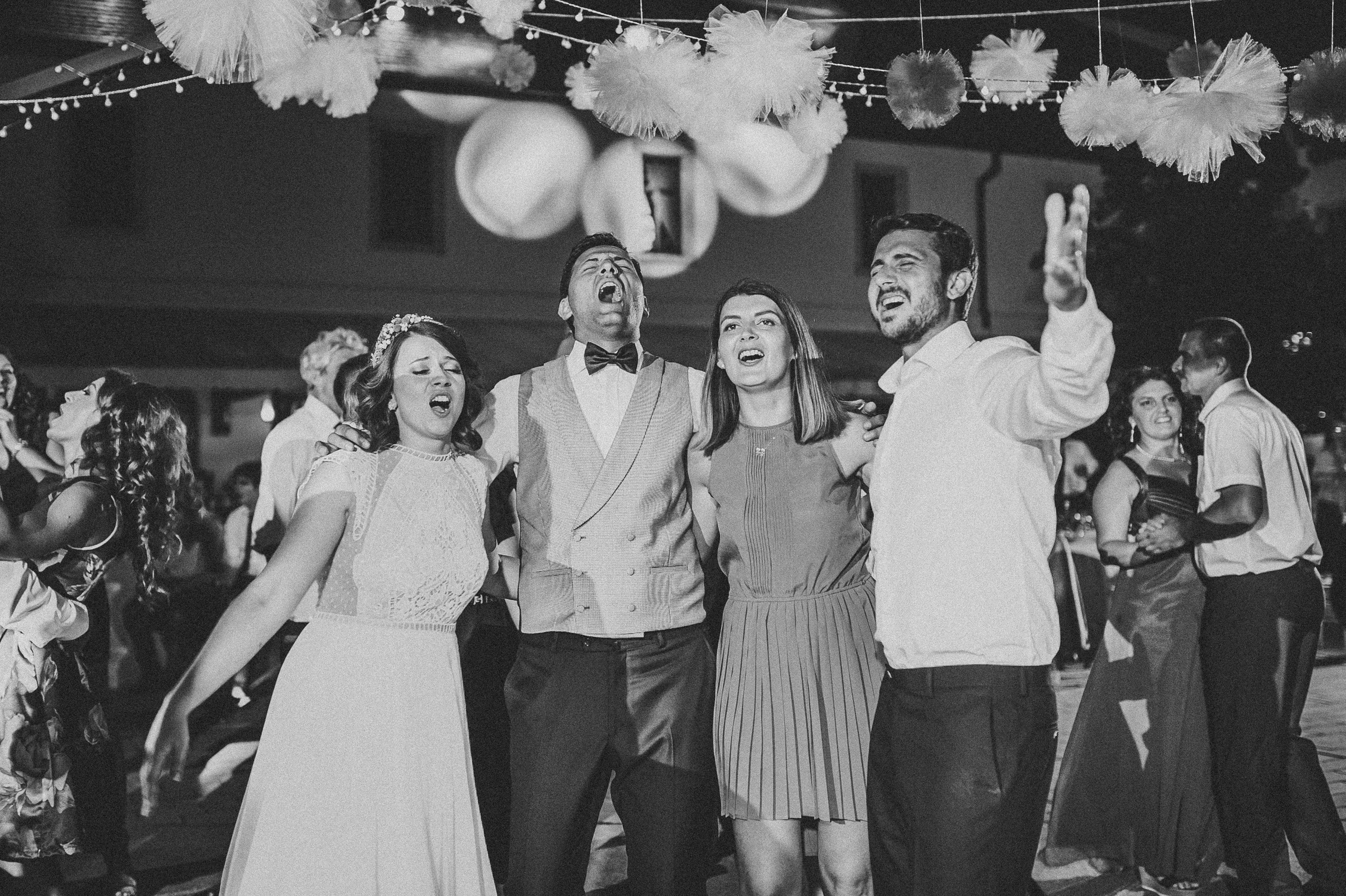 Alina și Ionuț | Fotografii Alb-Negru în Alba Iulia | Alex Vasilie. Alex Vasilie | Fotograf de Nuntă, Botez și Portret | Cluj-Napoca