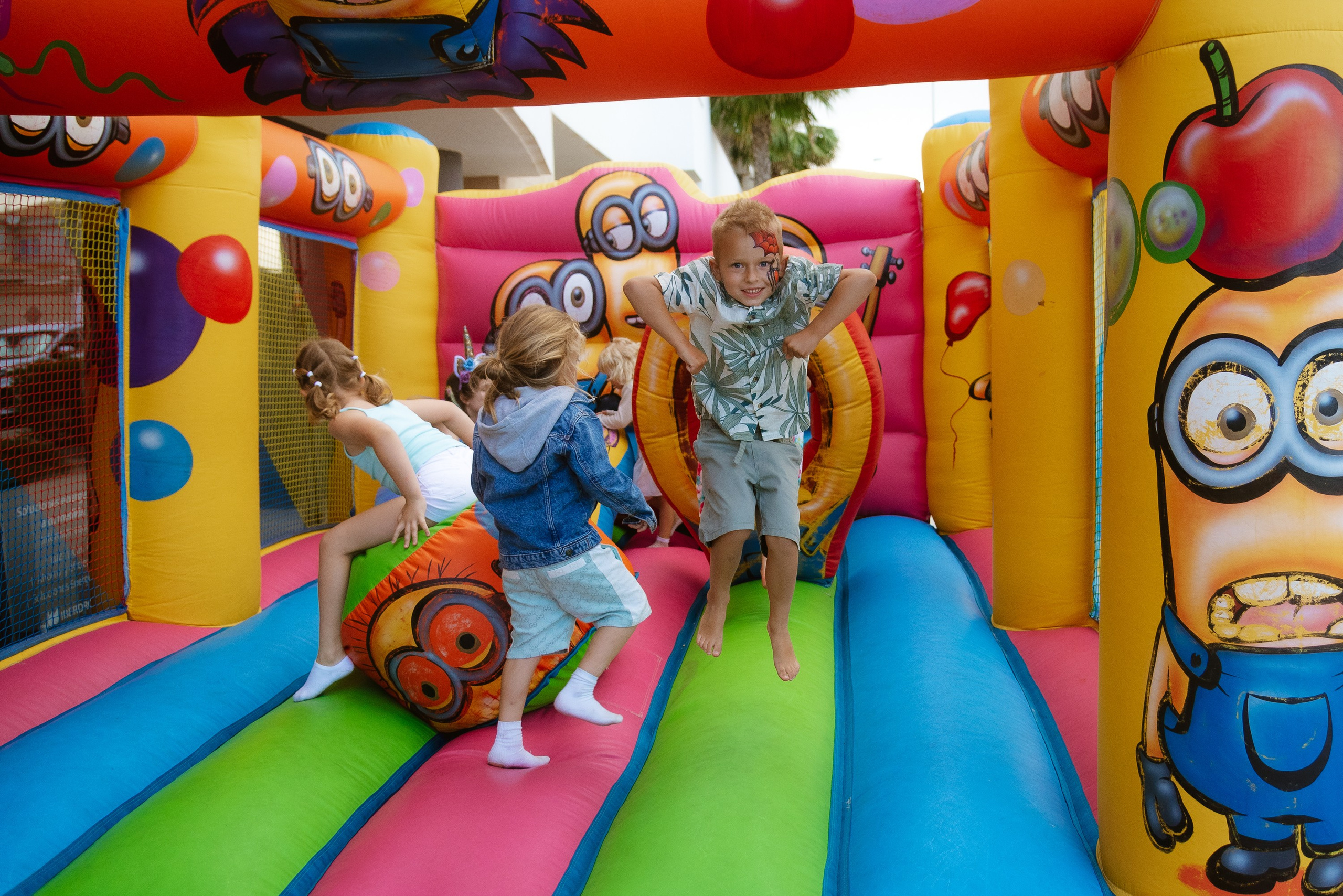 Children’s birthday photographer in Torrevieja, Alicante | Andrey Lukovnikov