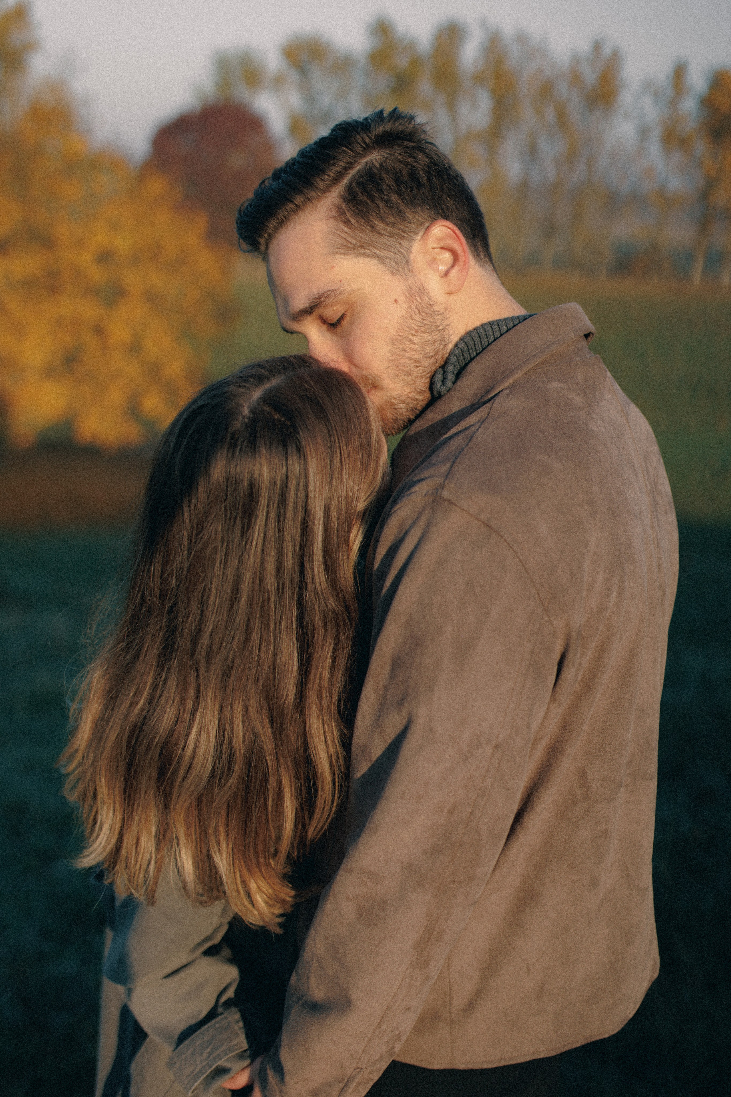 An autumn lovestory. Wedding photographer and videographer based in Timisoara, Romania