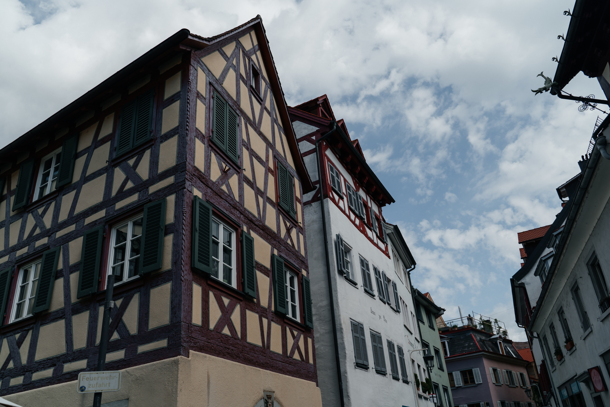 Eine wunderschöne Familie in einer der wunderschönsten Stadt der Welt. Hochzeitsfotograf für Moers, Niederrhein, Düsseldorf, NRW und Deutschland