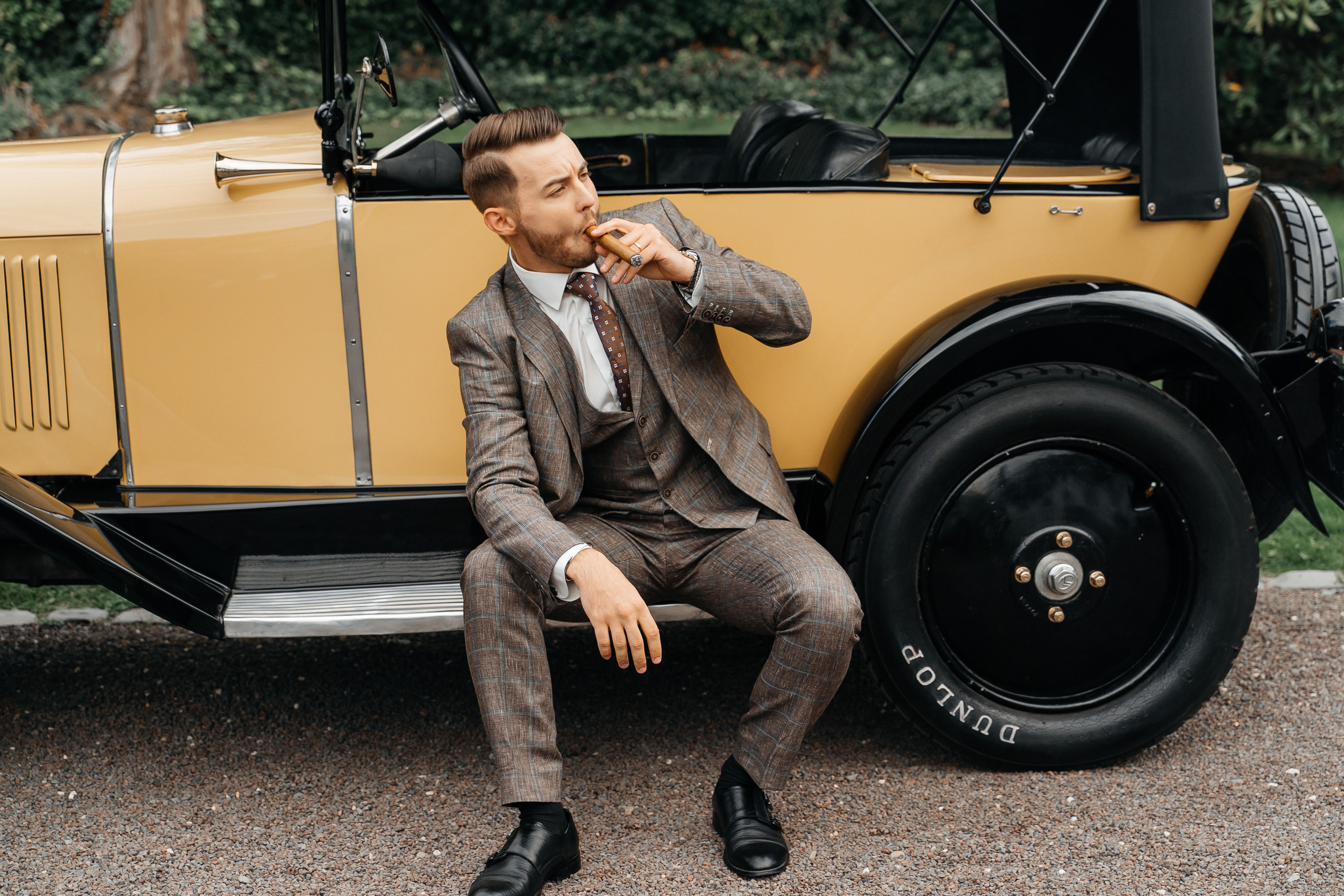 Eine Zeitreise in die 20er Jahre. Hochzeitsfotograf für Moers, Niederrhein, Düsseldorf, NRW und Deutschland