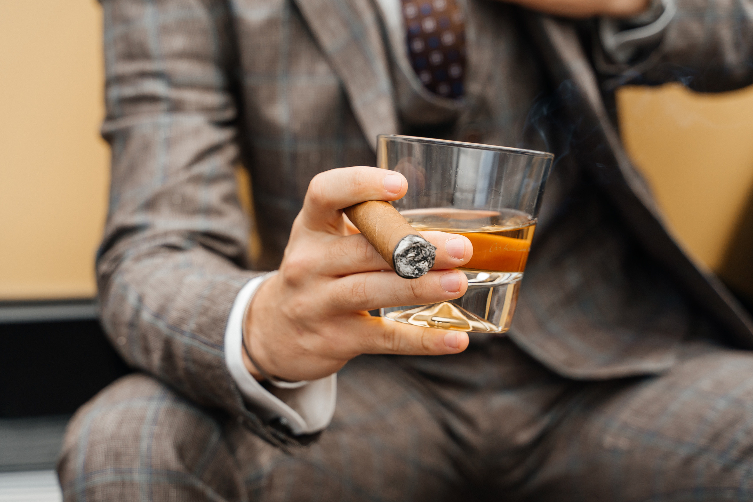 Eine Zeitreise in die 20er Jahre. Hochzeitsfotograf für Moers, Niederrhein, Düsseldorf, NRW und Deutschland