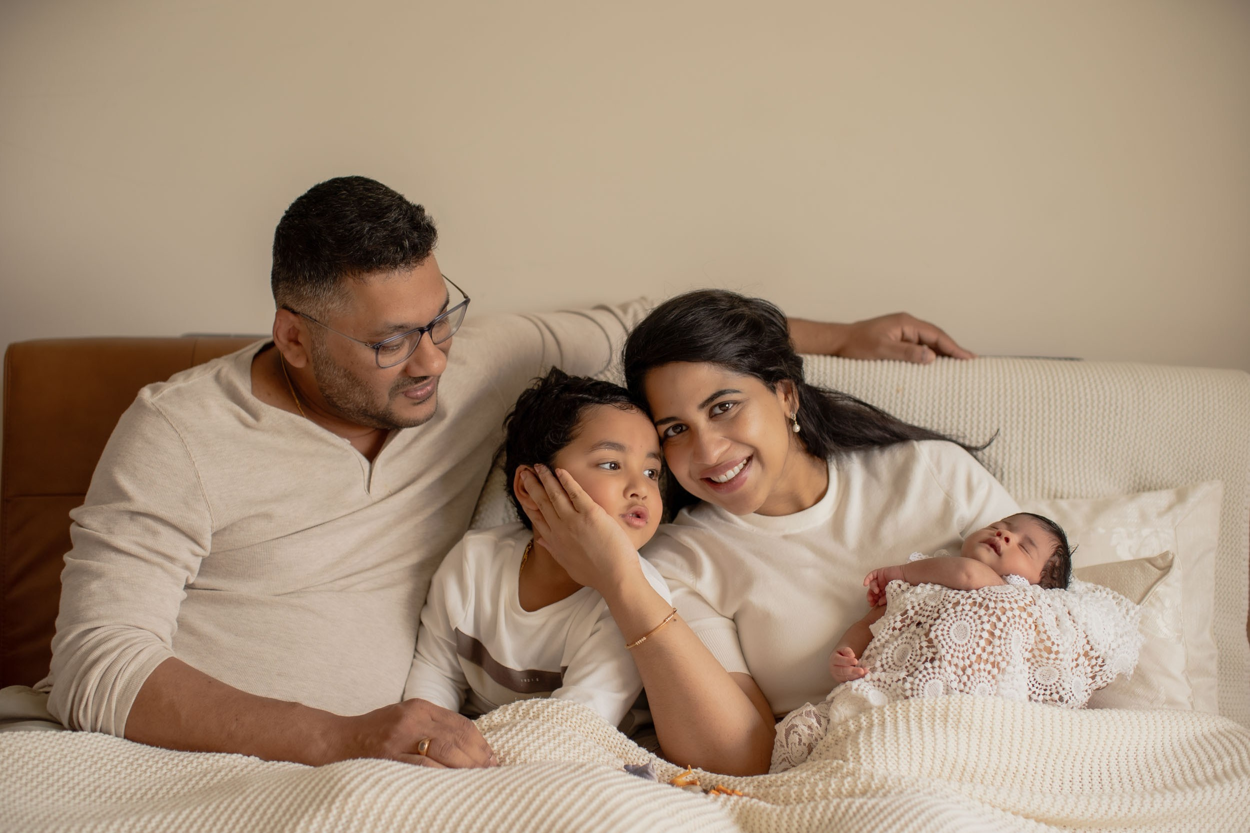 Why Choose a Lifestyle Newborn Photoshoot. Family and Maternity Photography in Sydney, Hills District