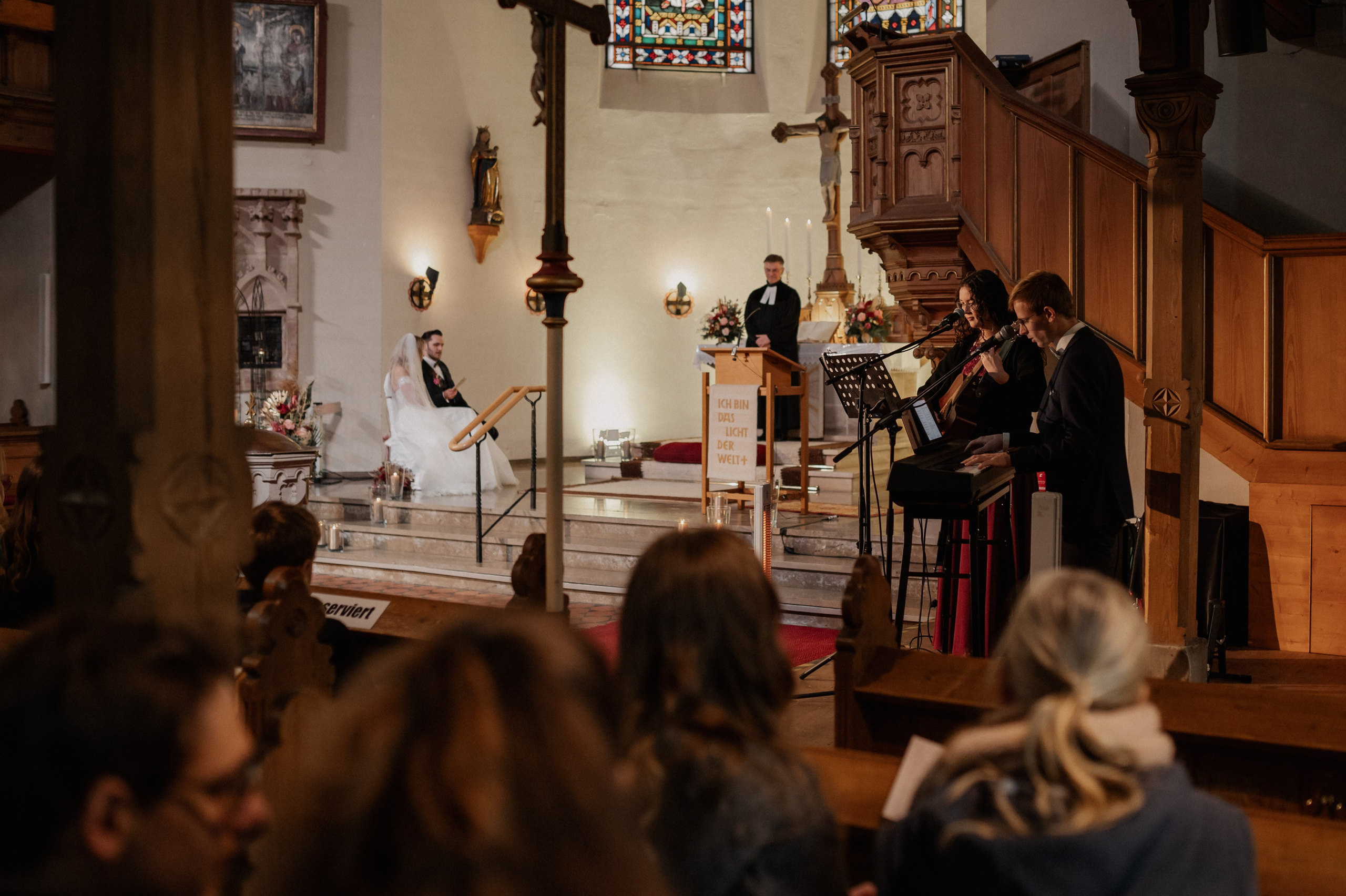 WINTER WEDDING IN NEUENDETTELSAU. Fotografin Ansbach - Paare | Hochzeit | After Wedding