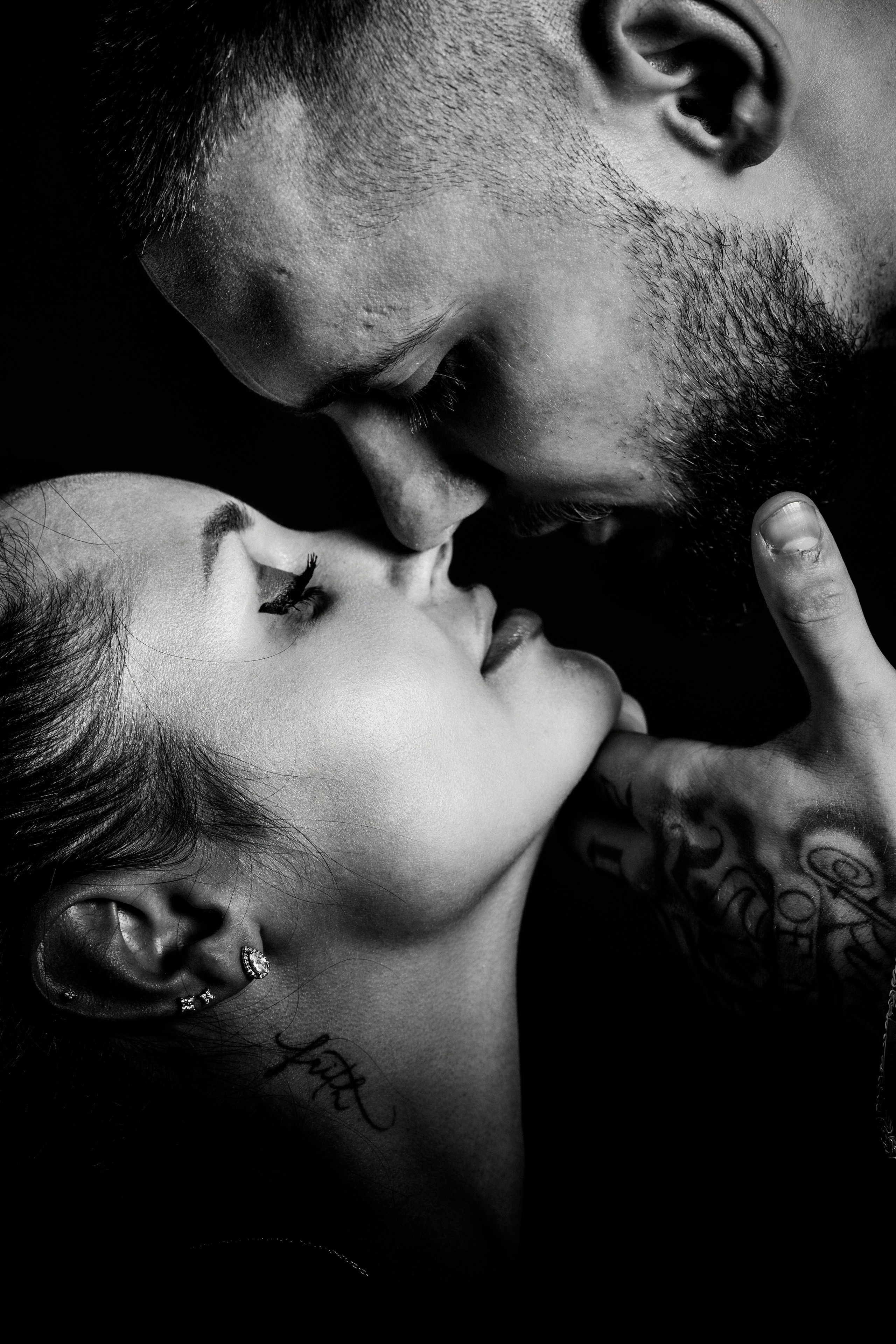 Laura x Daniel — Conexiune, Contrast și Cinematic. VStudio — mai mult decât fotografii