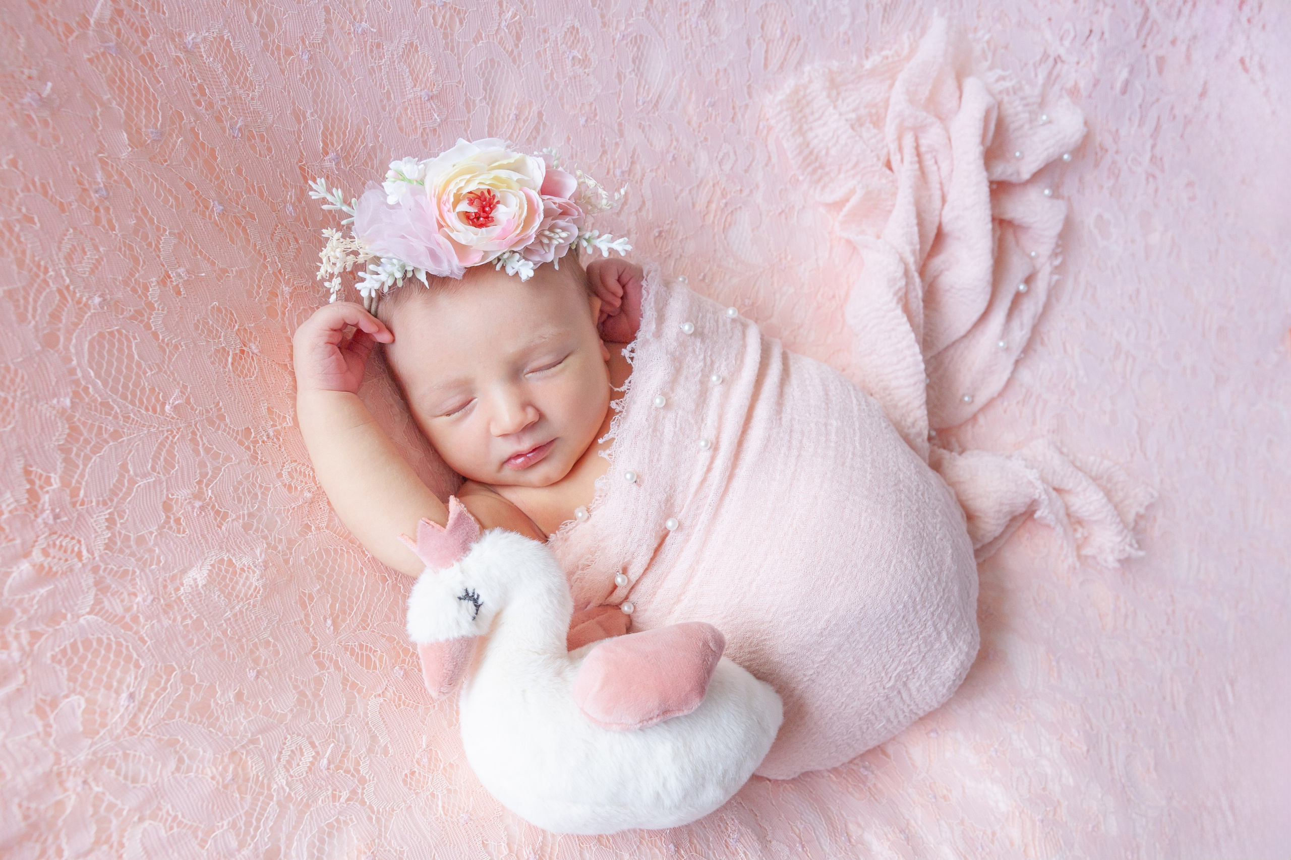 Newborn posing session. Marina Pravda Photography San Francisco Bay Area