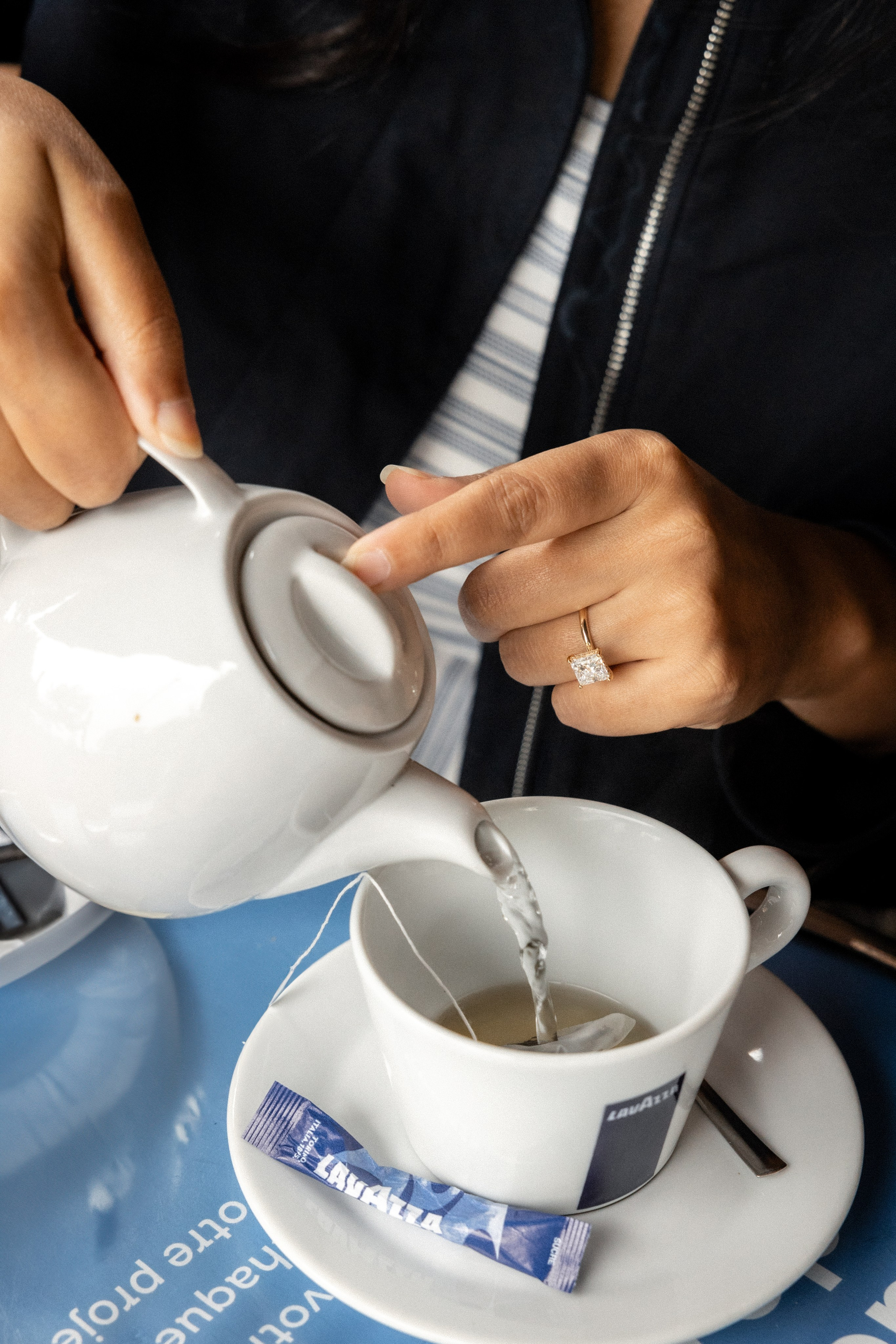 Surprise Engagement Session in Toulouse — Matt & Megha’s Unforgettable Moment. Eugénie Smirnova — your photographer in Toulouse and southwest France