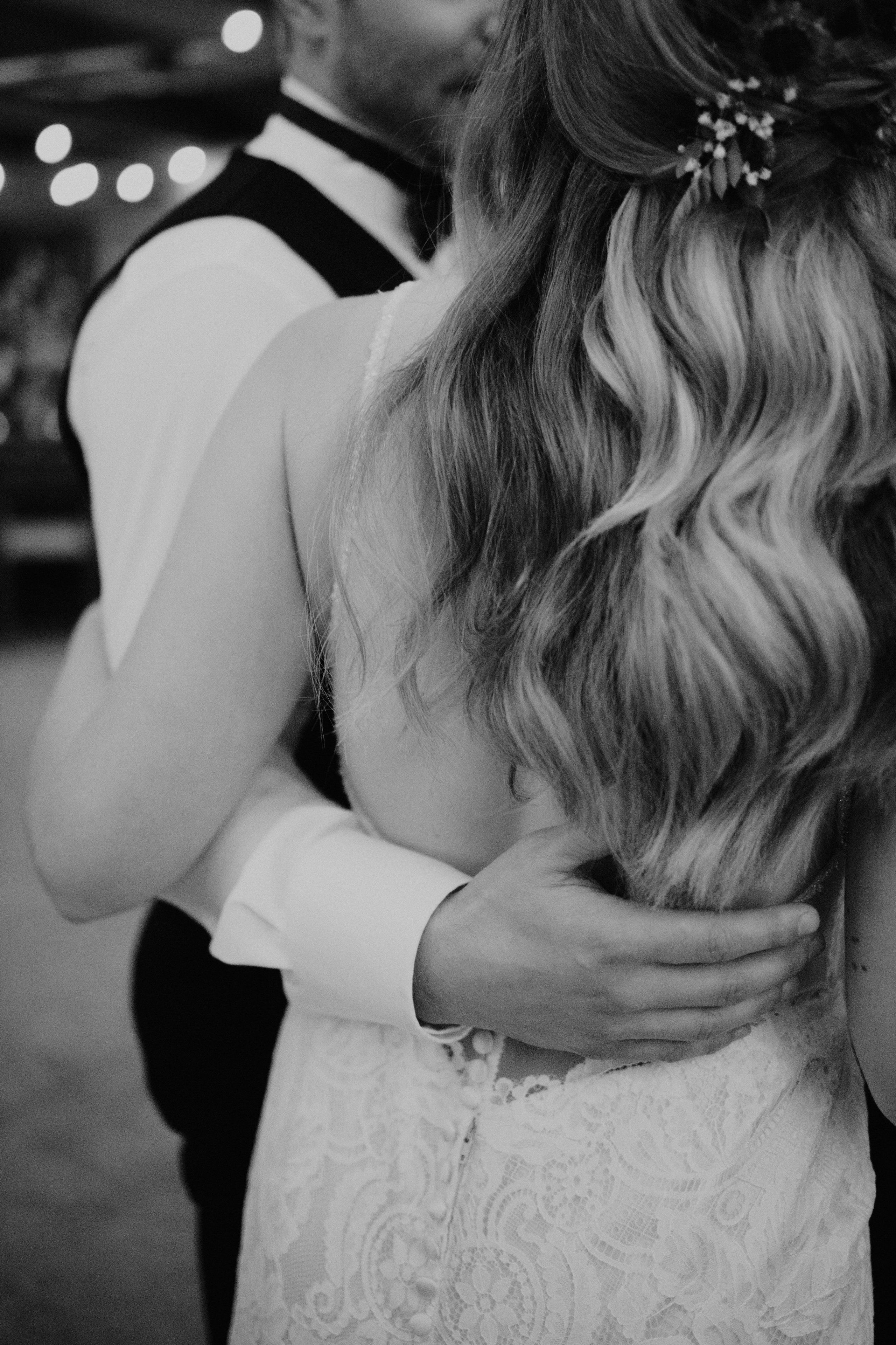Jessie and Isaac on their wedding day in Portland, Oregon – a genuine moment of joy captured by photographer Georgy Shishkin in a romantic outdoor style, reflecting the charm of Portland & Seattle wedding photography.