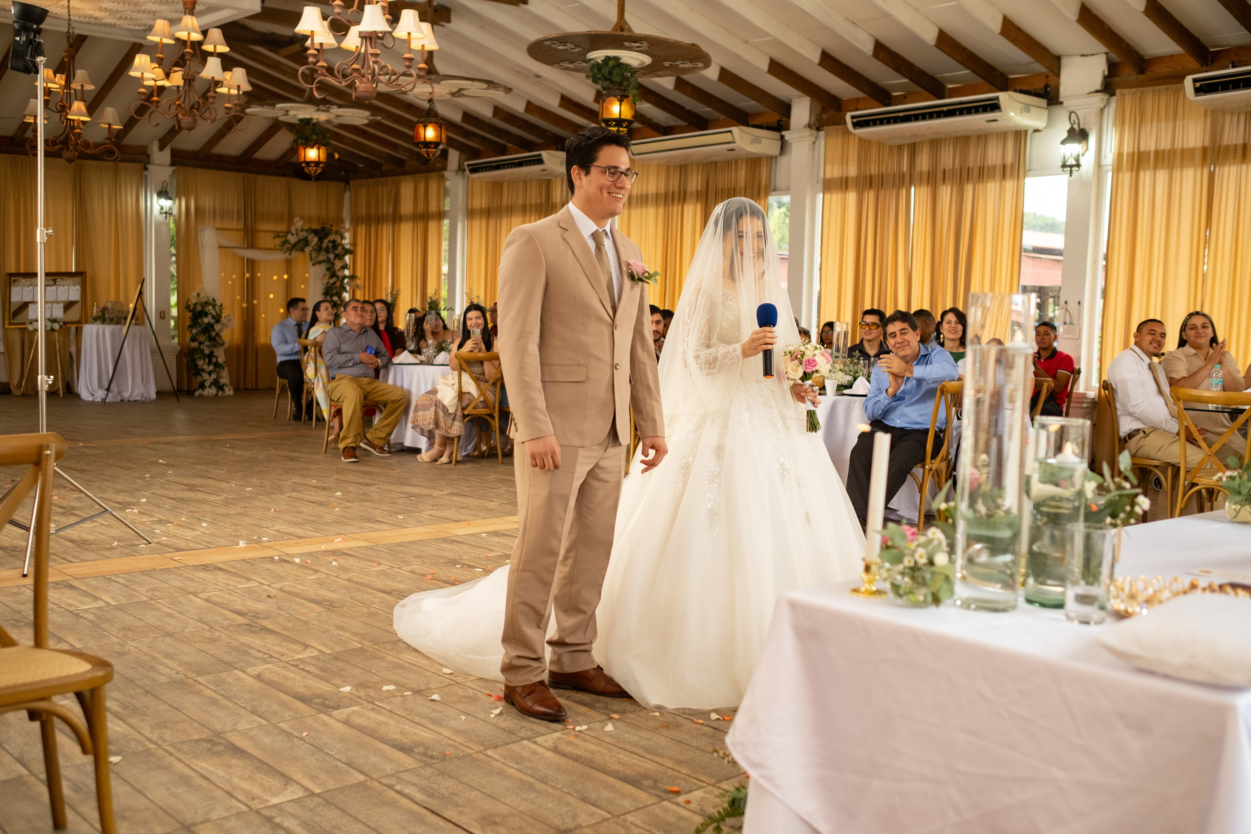 Abi & Gio. Daniel Brand | Fotografía de Bodas y Comercial en Honduras