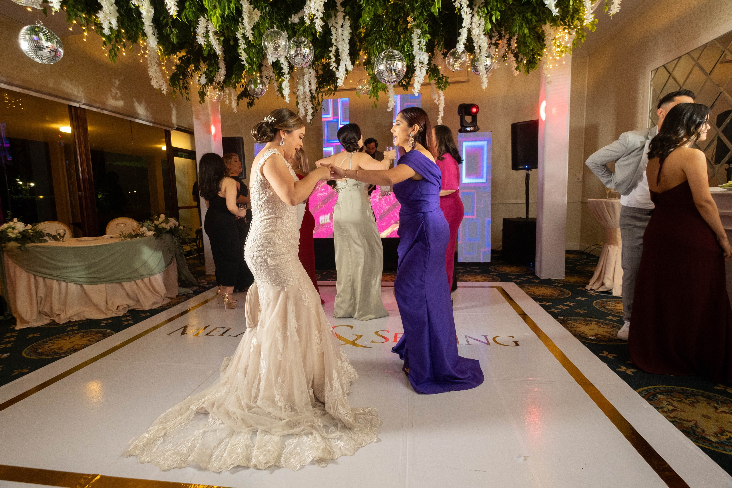 Serlin & Melanie. Daniel Brand | Fotografía de Bodas y Comercial en Honduras