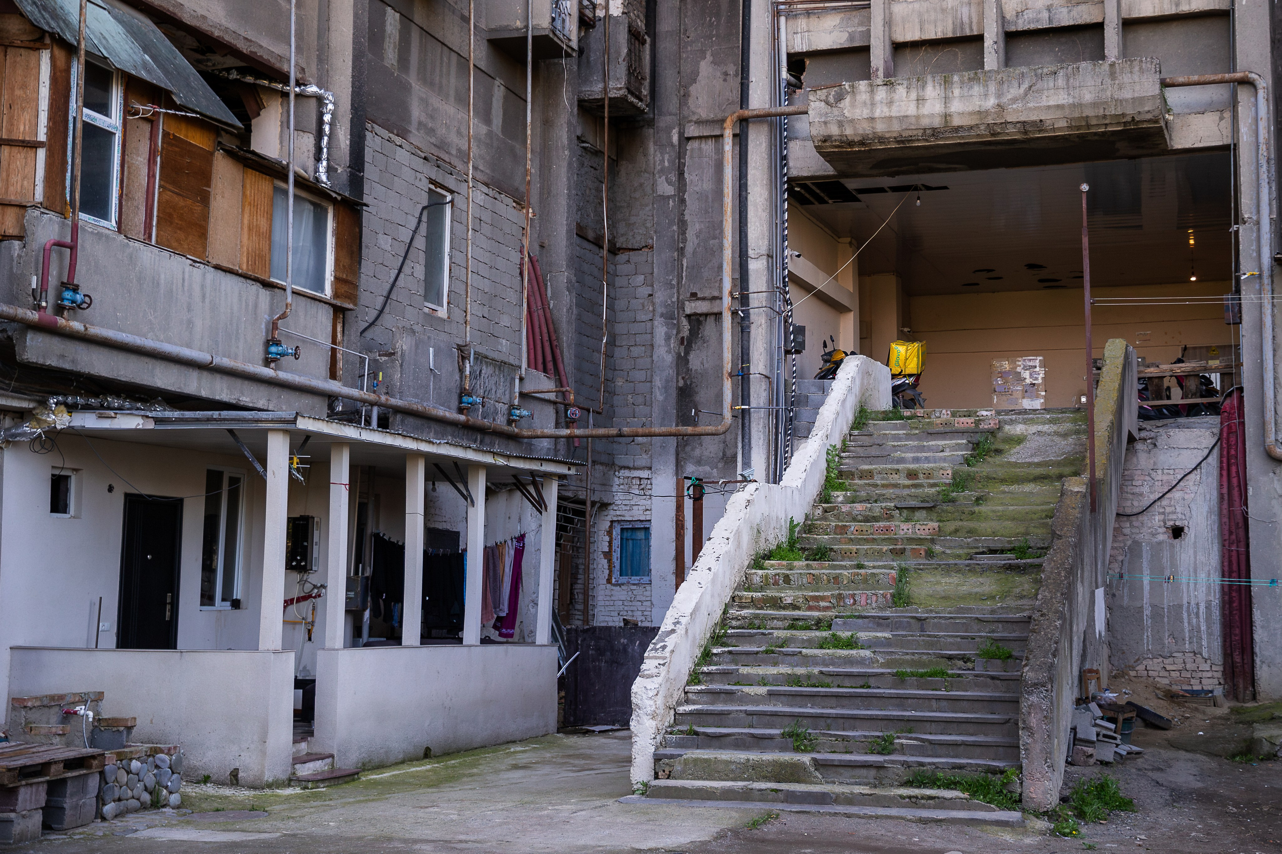 Deferred Catastrophe: Tbilisi is Cracking at the Seams. Ilya Vaga