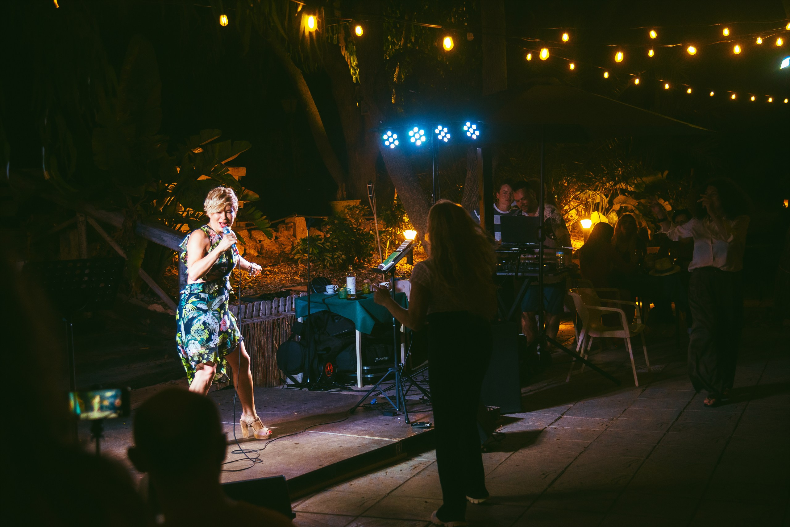 Photo report from a creative evening at the El Bosque Animado restaurant, Torrevieja