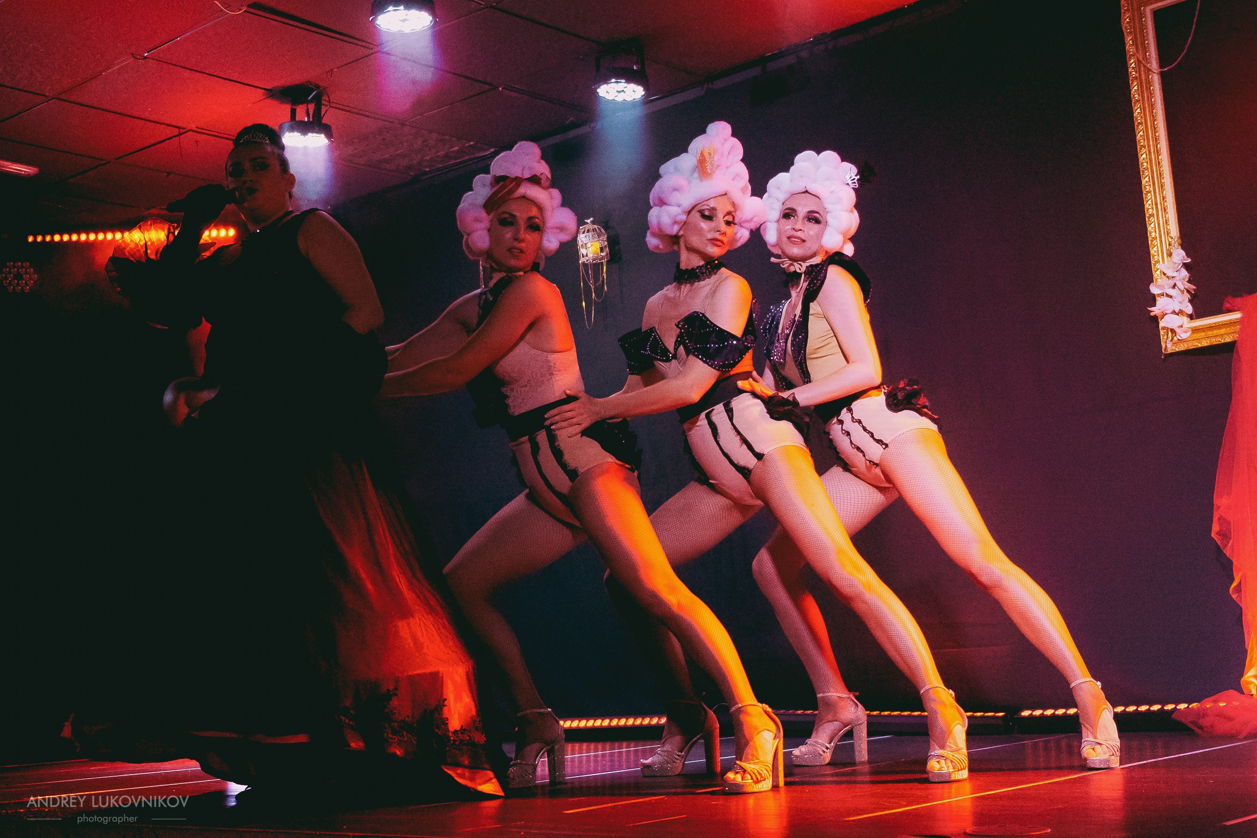 Фоторепортаж с театрального спектакля Las Divas в Торревьехе | Андрей Луковников