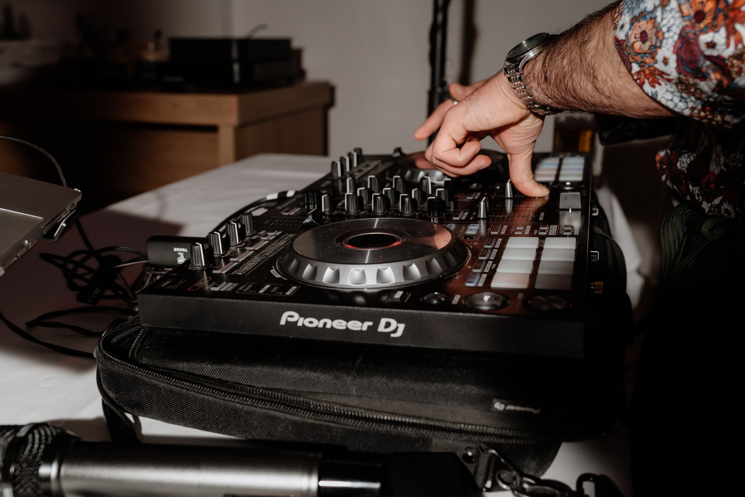 Hochzeit auf Gut Wöllried Würzburg – Janice & Thomas | Anna Saribekyan Fotografie. Anna Saribekyan – Beste Hochzeitsfotografin in Würzburg, Top 10 in Deutschland