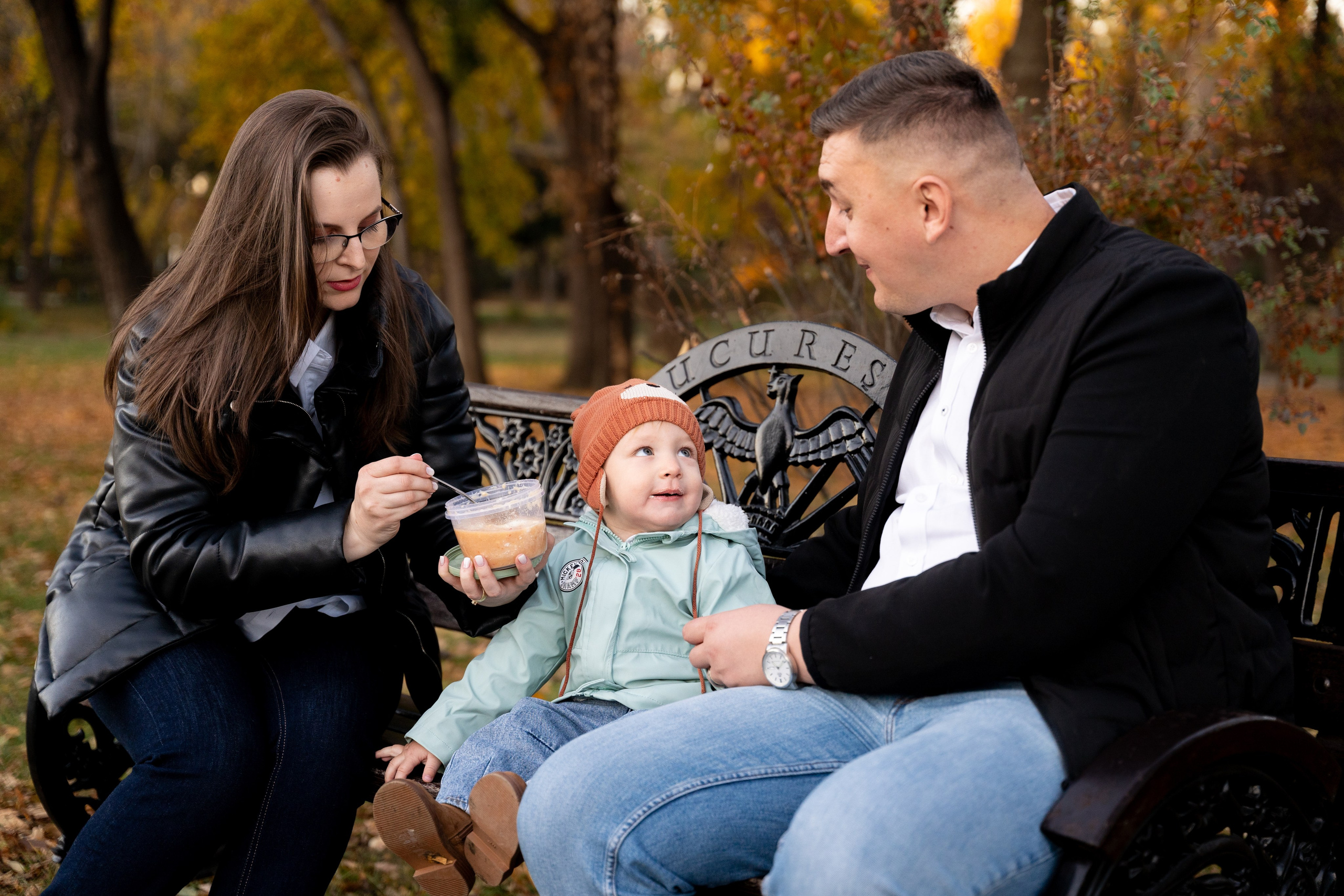 Smash the cake. Fotograf evenimente, fotograf nunta, fotograf botez