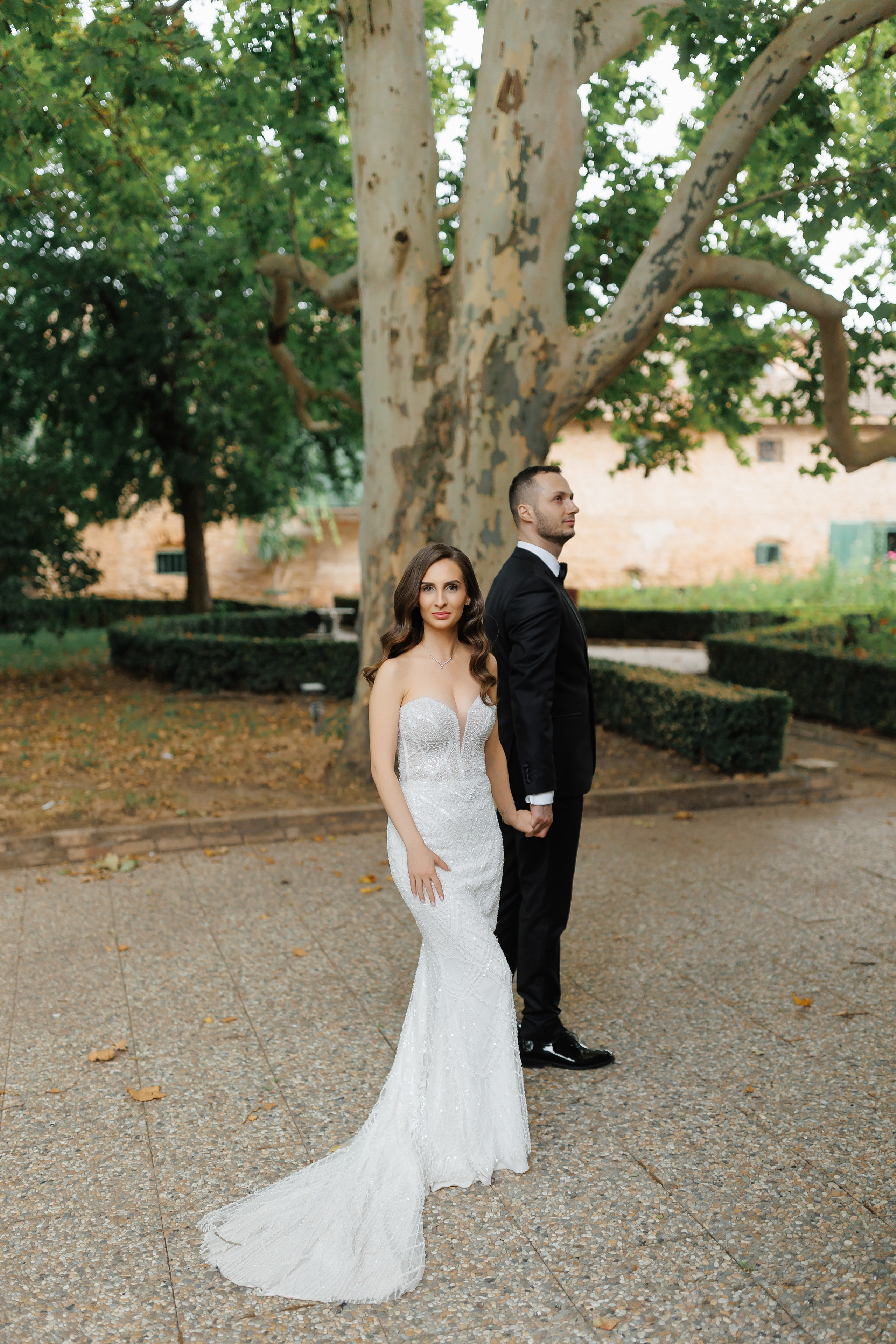 Wedding Photographer in Bucharest — Manu Ivanciu