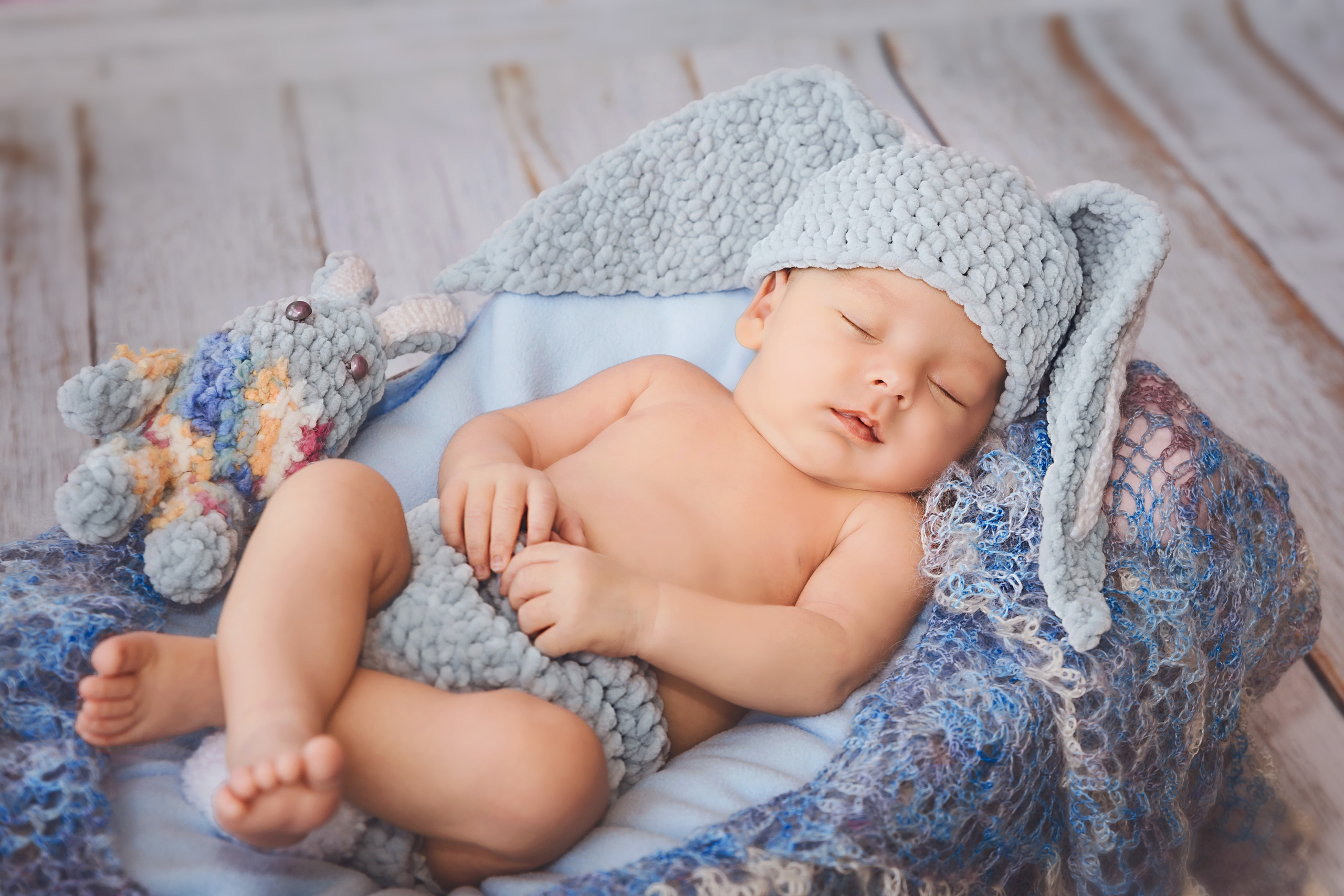 НОВОРОЖДЕННЫЕ