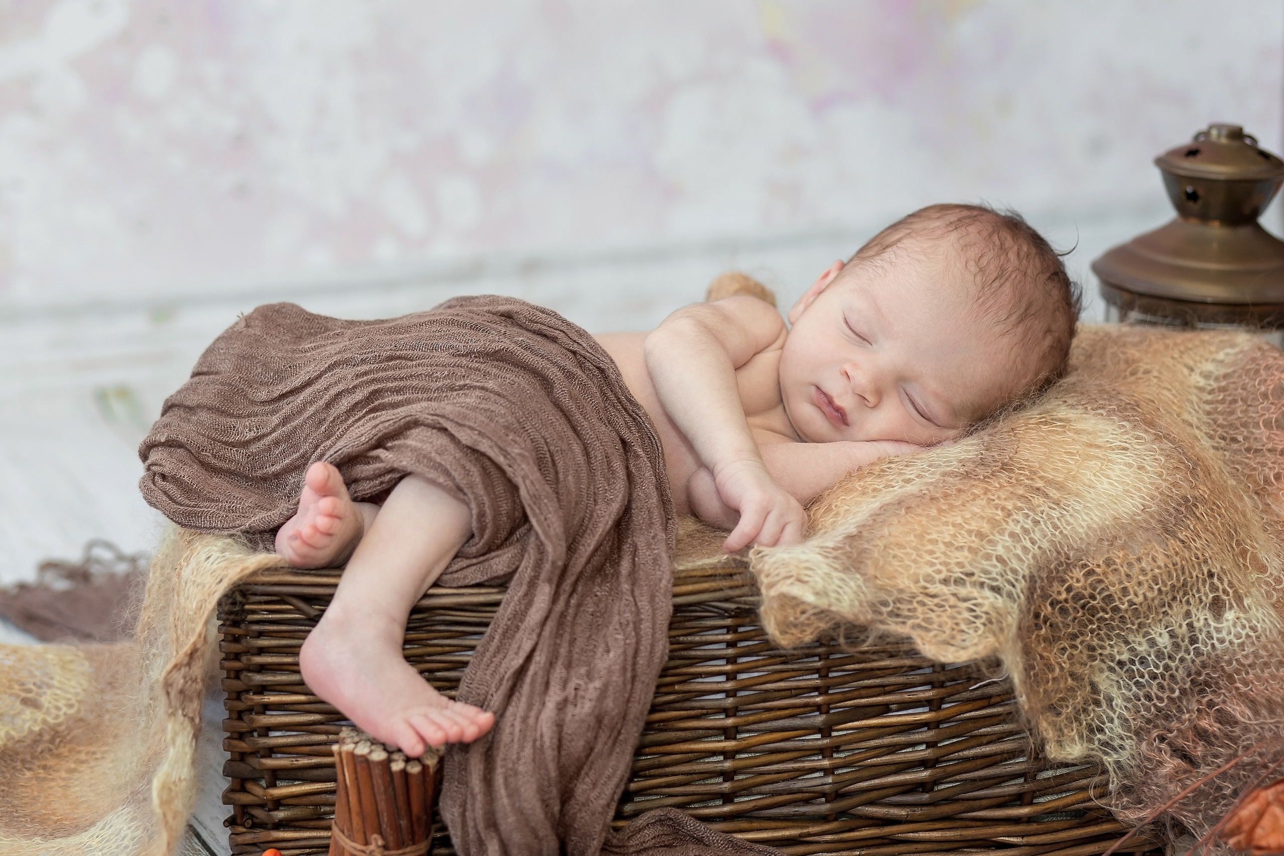 НОВОРОЖДЕННЫЕ