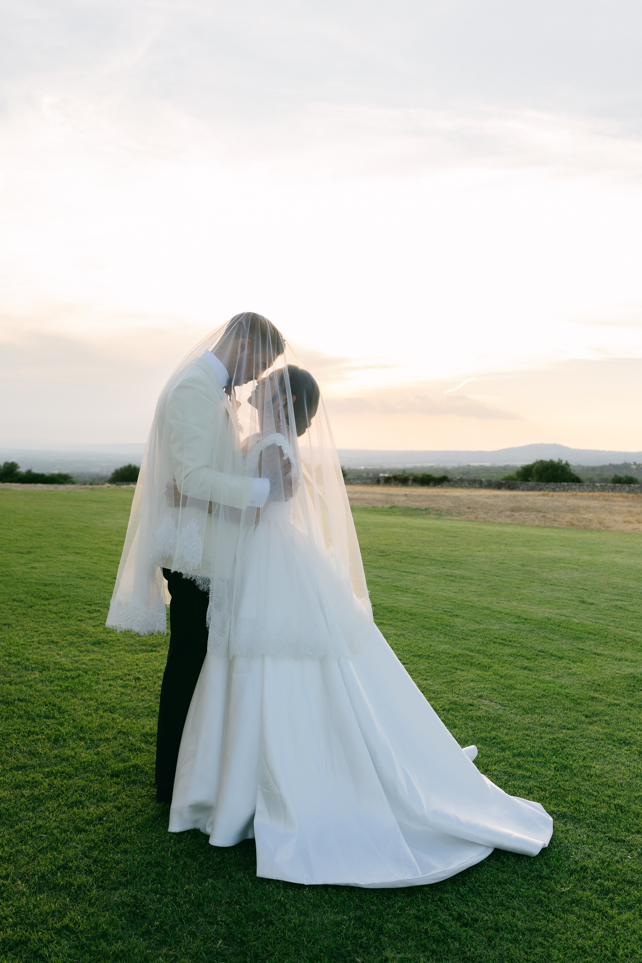Annie and Fawzi. Sara Luca | Digital+Film wedding Photographer | Italy and Europe