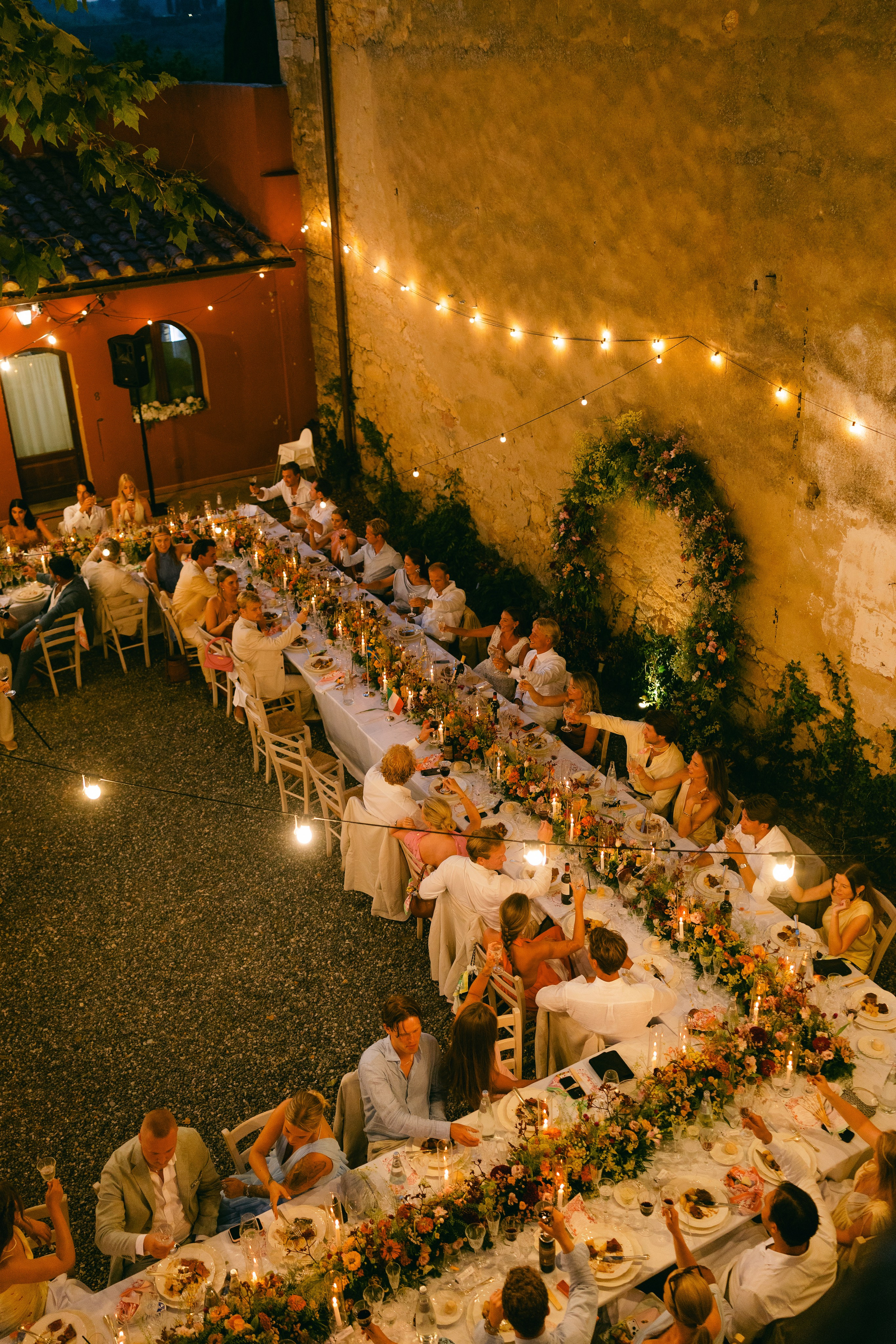 Svea and Axel. Sara Luca | Digital+Film wedding Photographer | Italy and Europe