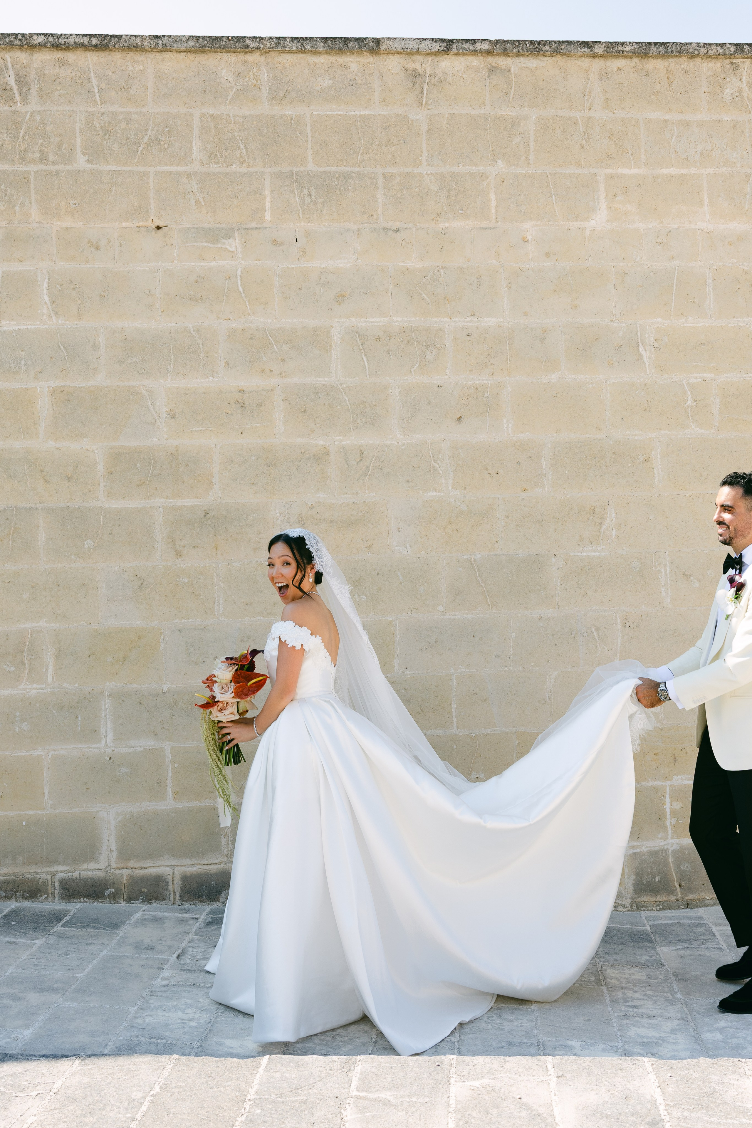 Annie and Fawzi. Sara Luca | Digital+Film wedding Photographer | Italy and Europe