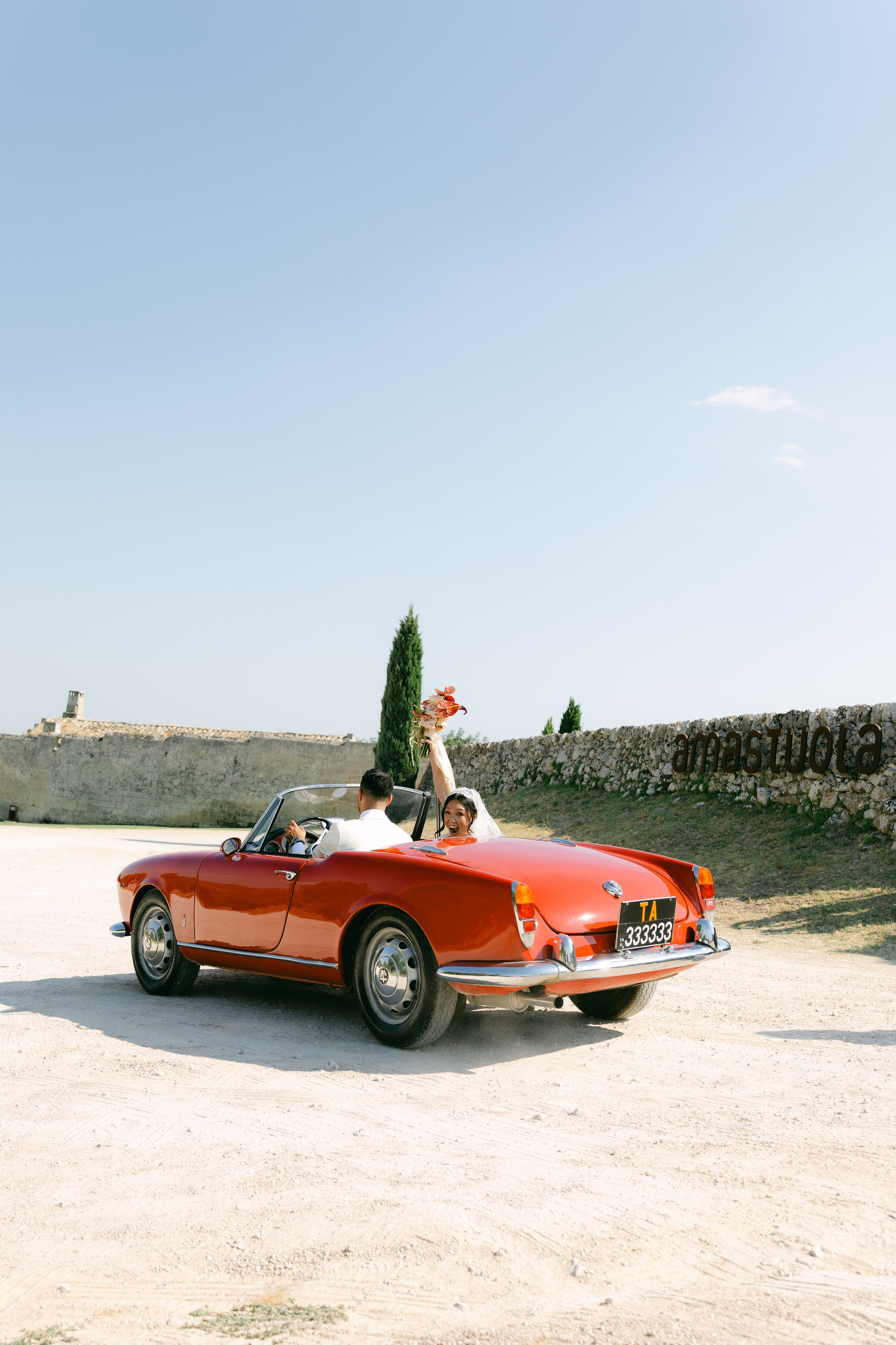 Annie and Fawzi. Sara Luca | Digital+Film wedding Photographer | Italy and Europe