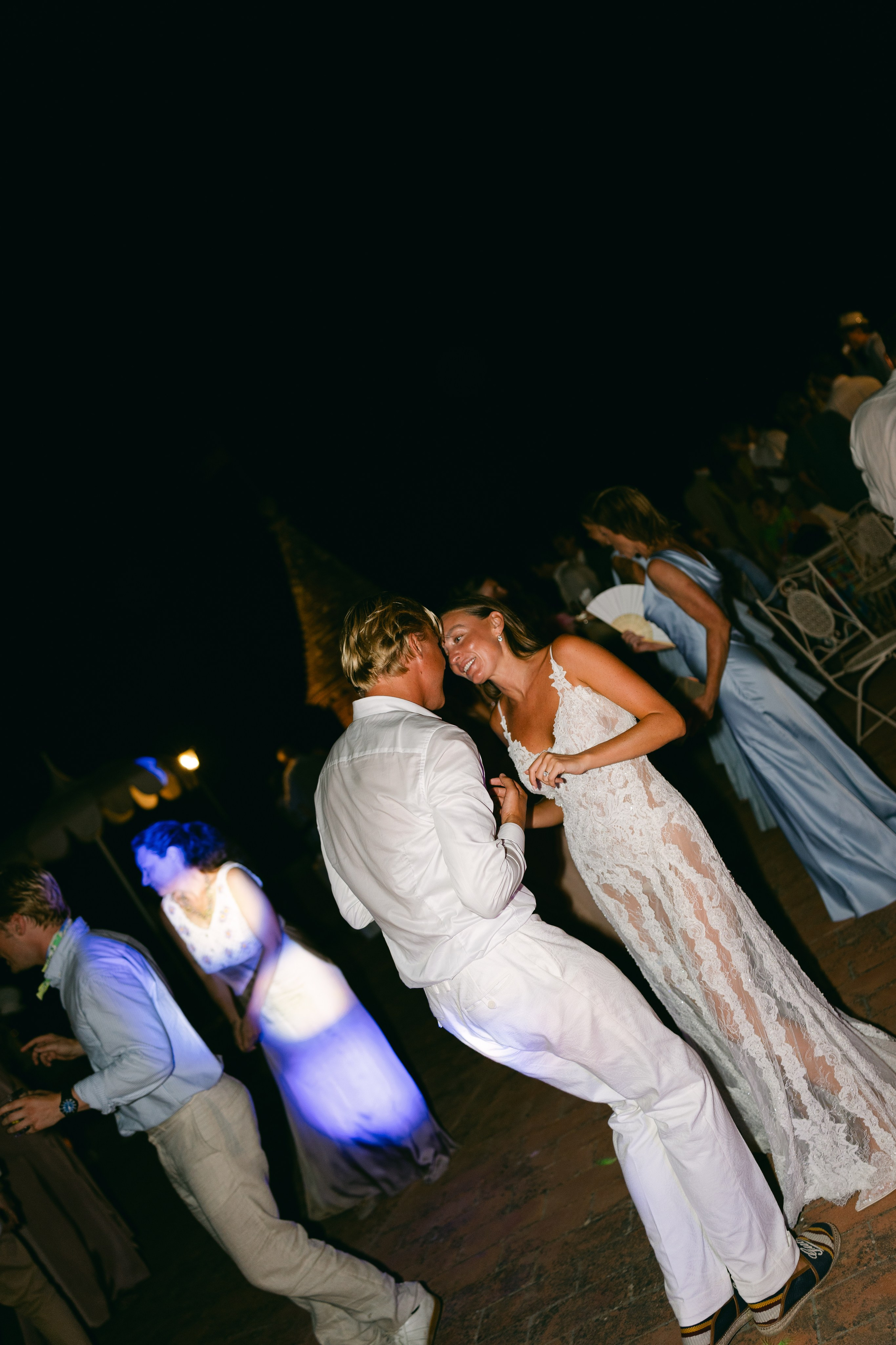 Svea and Axel. Sara Luca | Digital+Film wedding Photographer | Italy and Europe