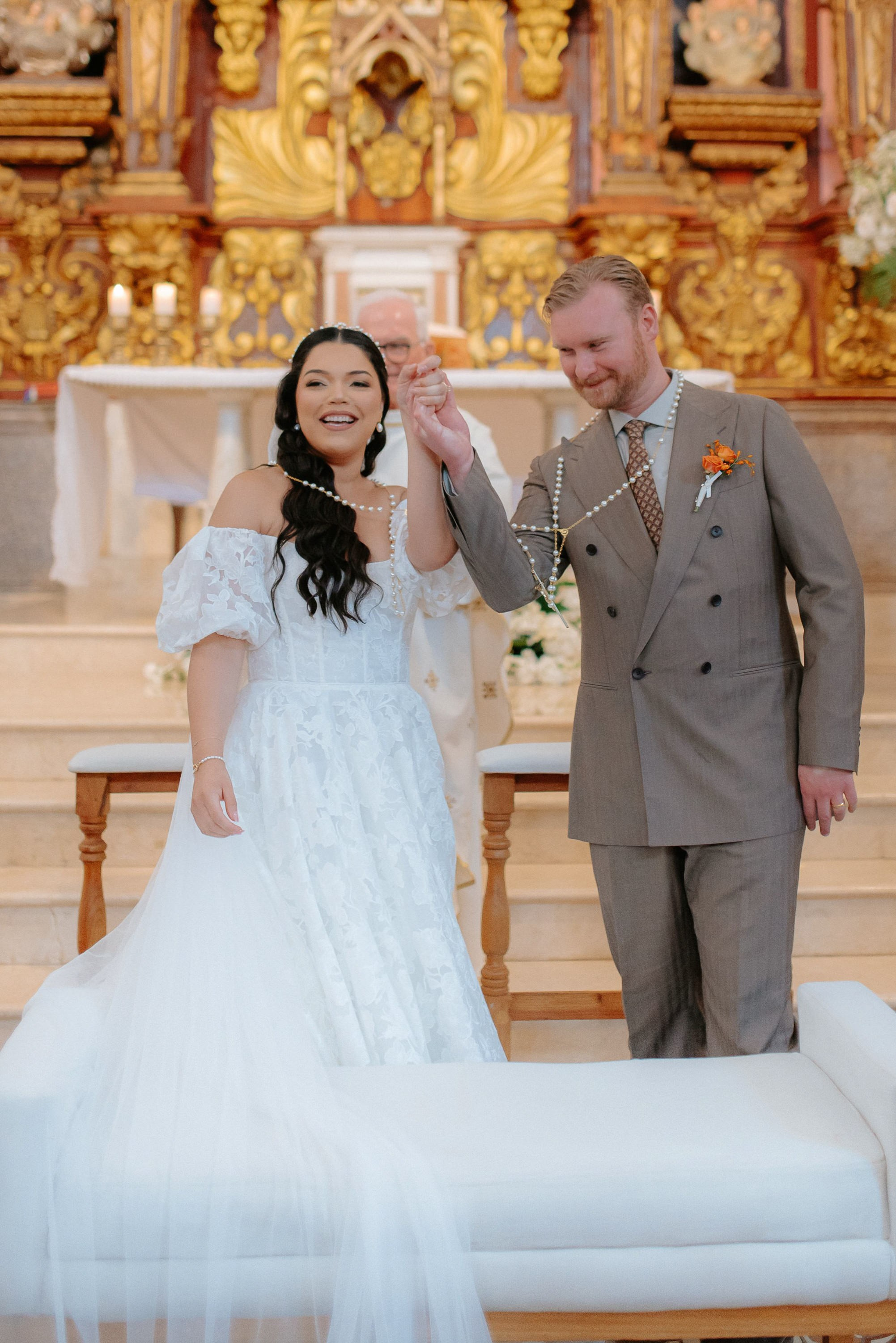 Cindy + Garrett | Destination Wedding Photos in Cartagena 2025 – César Vanegas Photography. César Vanegas Photography | Wedding & Travel Photographer | Cartagena, Colombia