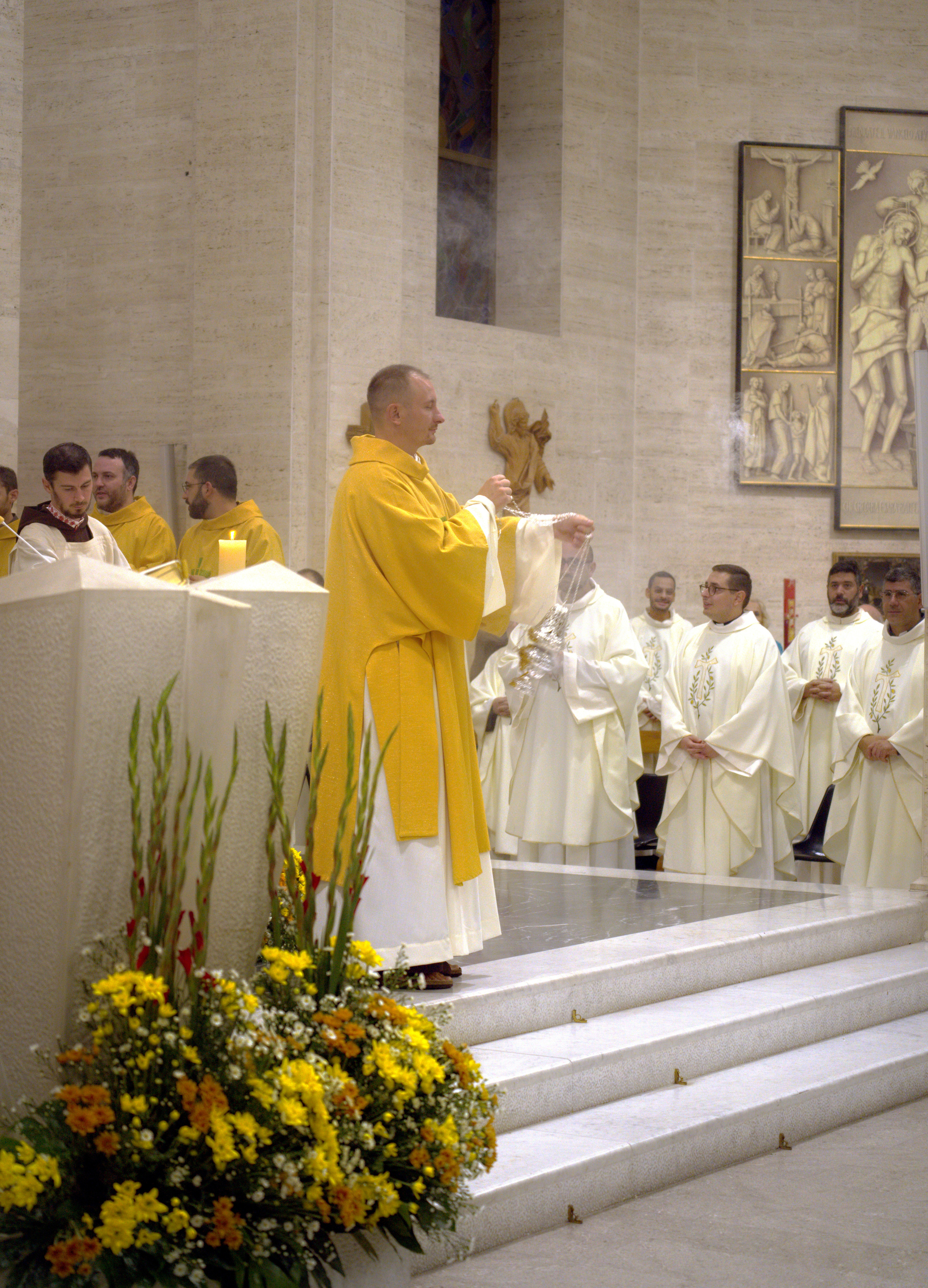 Барі. Базіліка св. Фары. Італія 30.09.2023