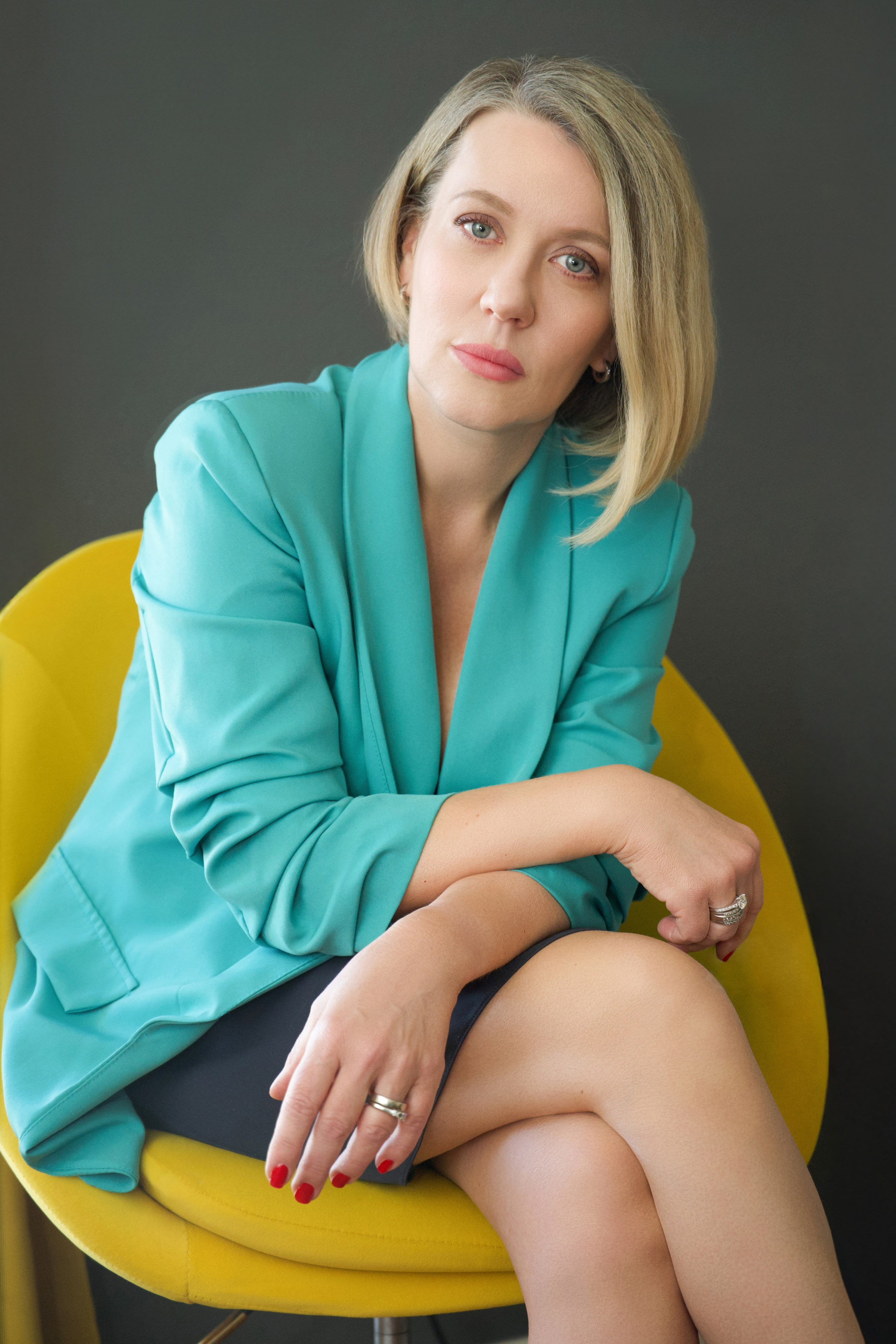 Katerina Royter Women’s, couples, and families photographer in North Florida