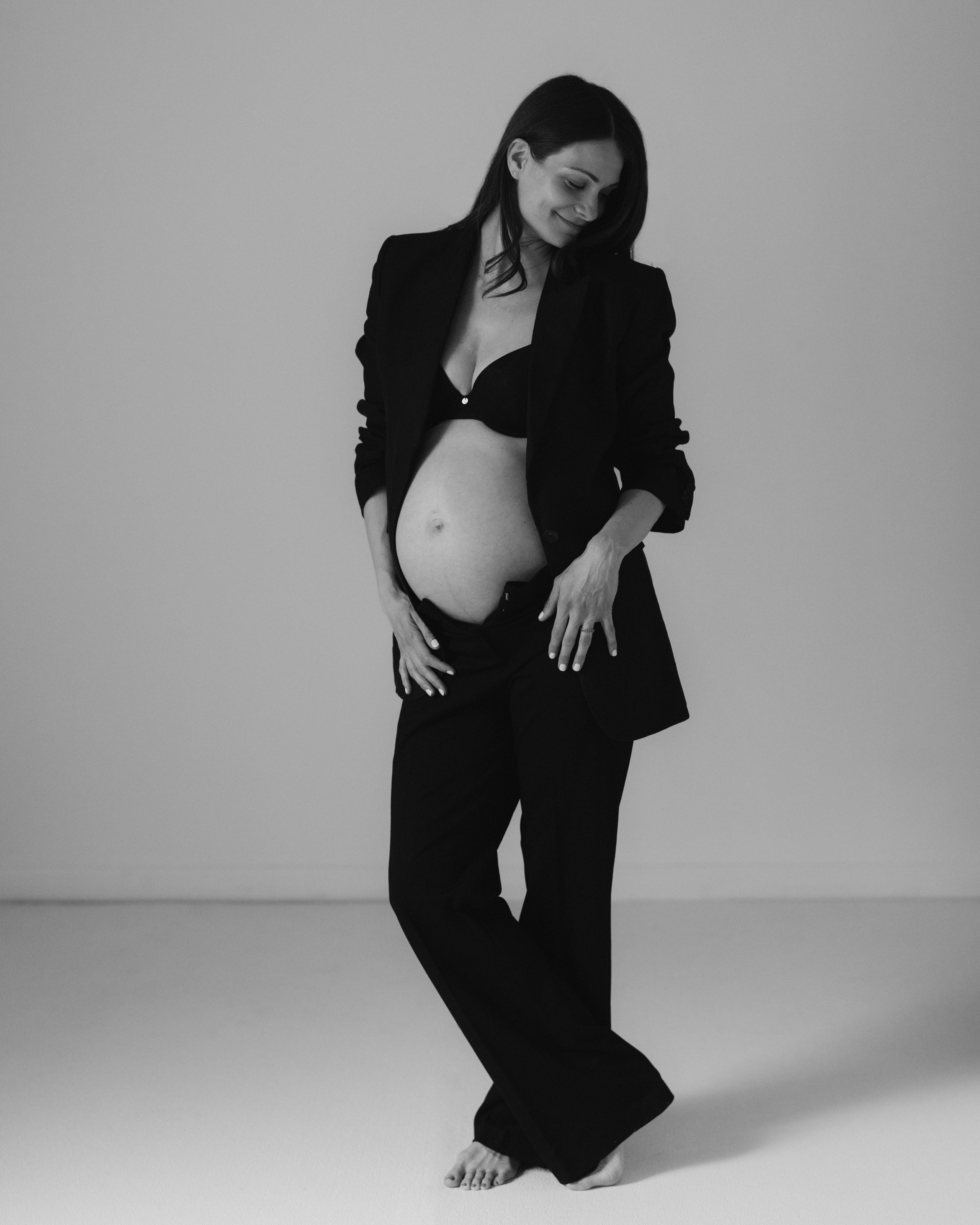 Modern maternity photographer in Long Island New York