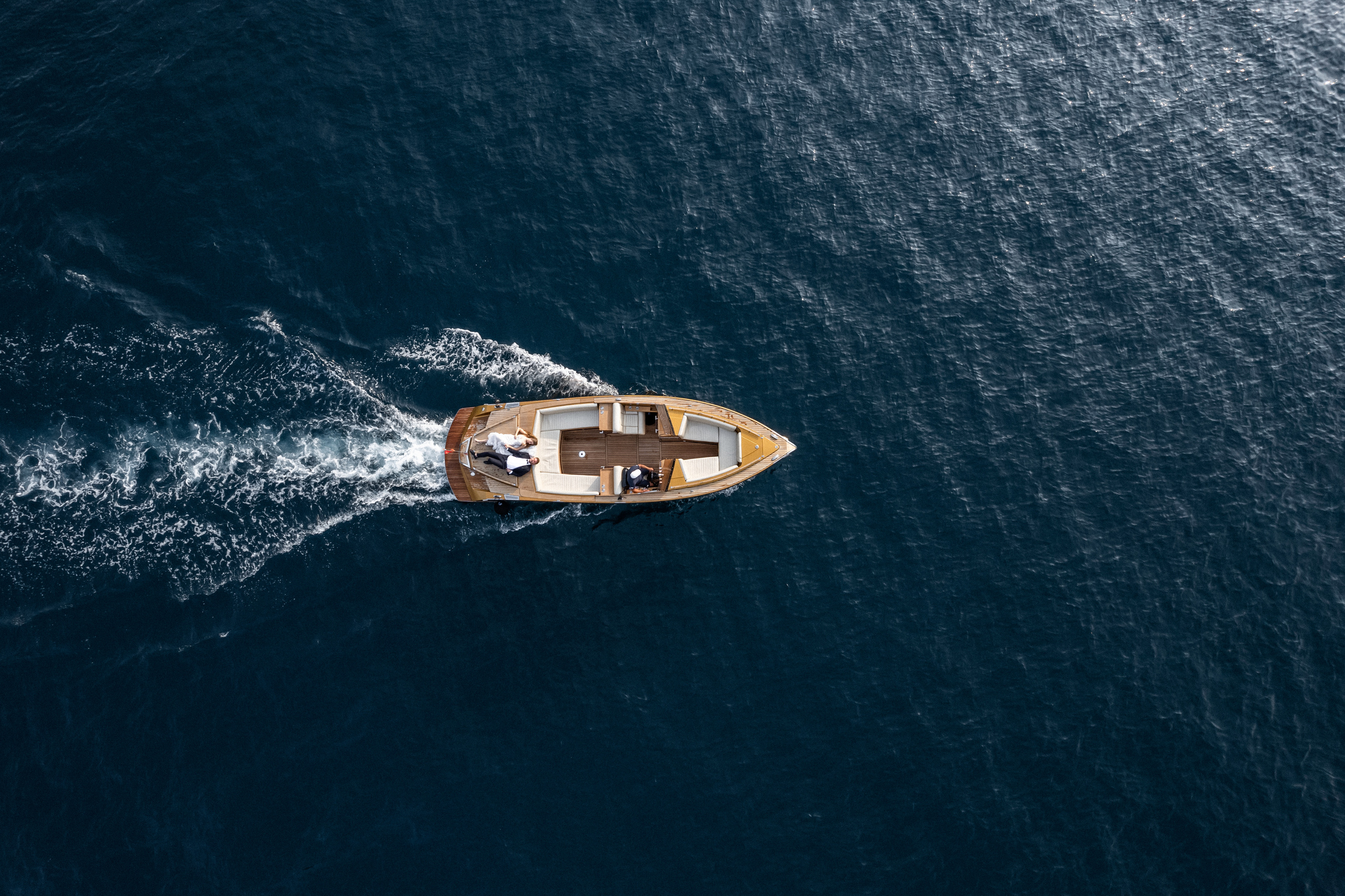 Huur een boot voor fotoshoots in Montenegro