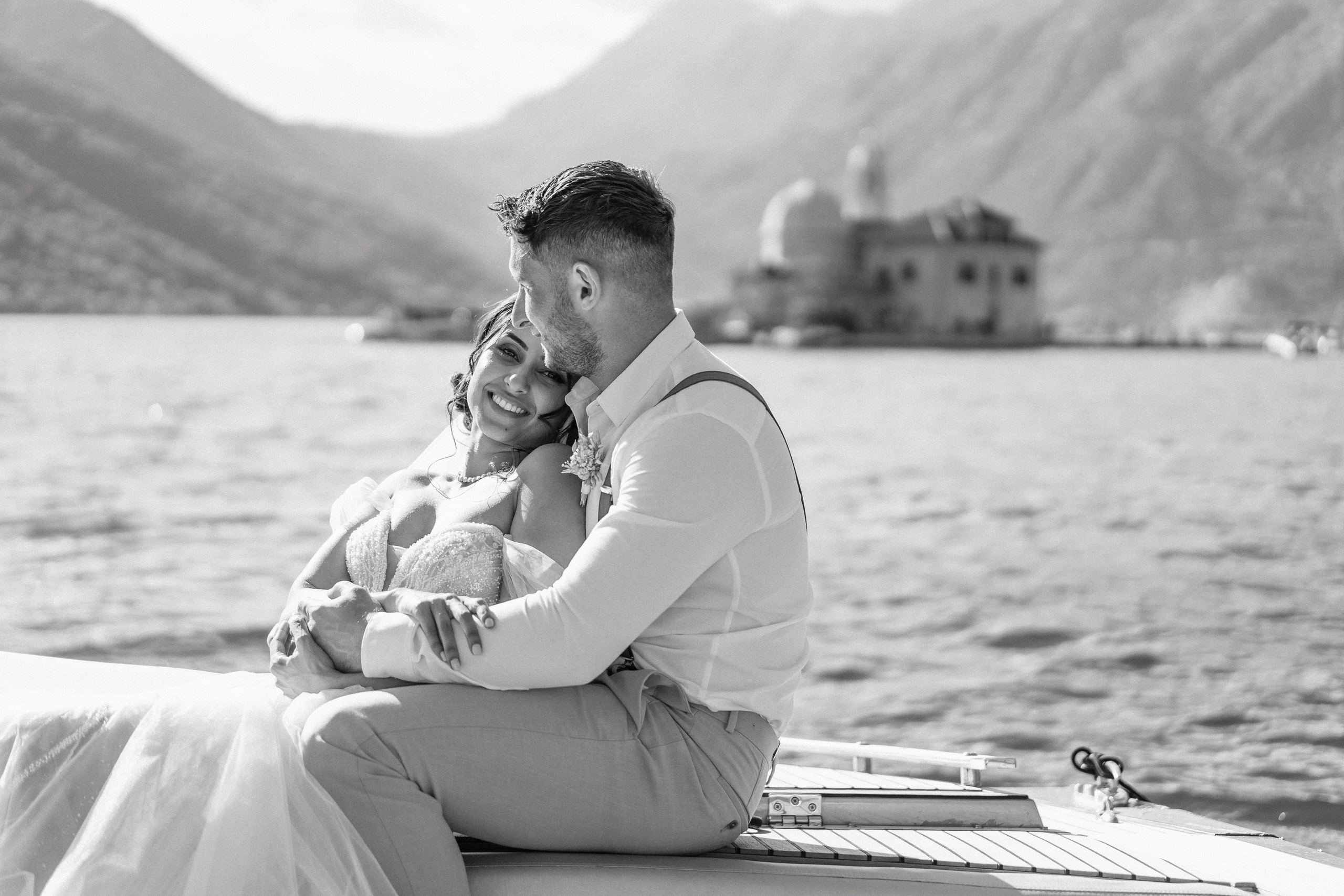 Huur een boot voor fotoshoots in Montenegro