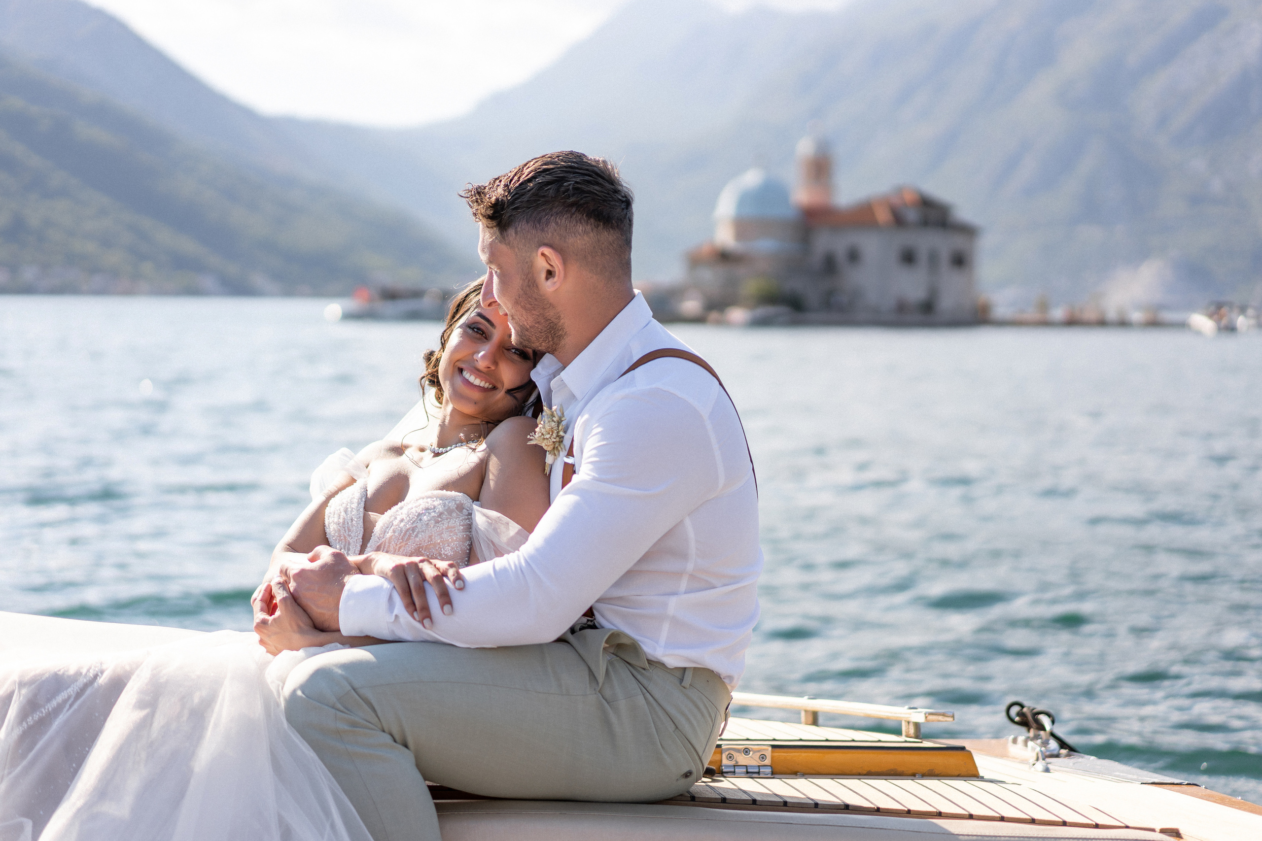 Huur een boot voor fotoshoots in Montenegro