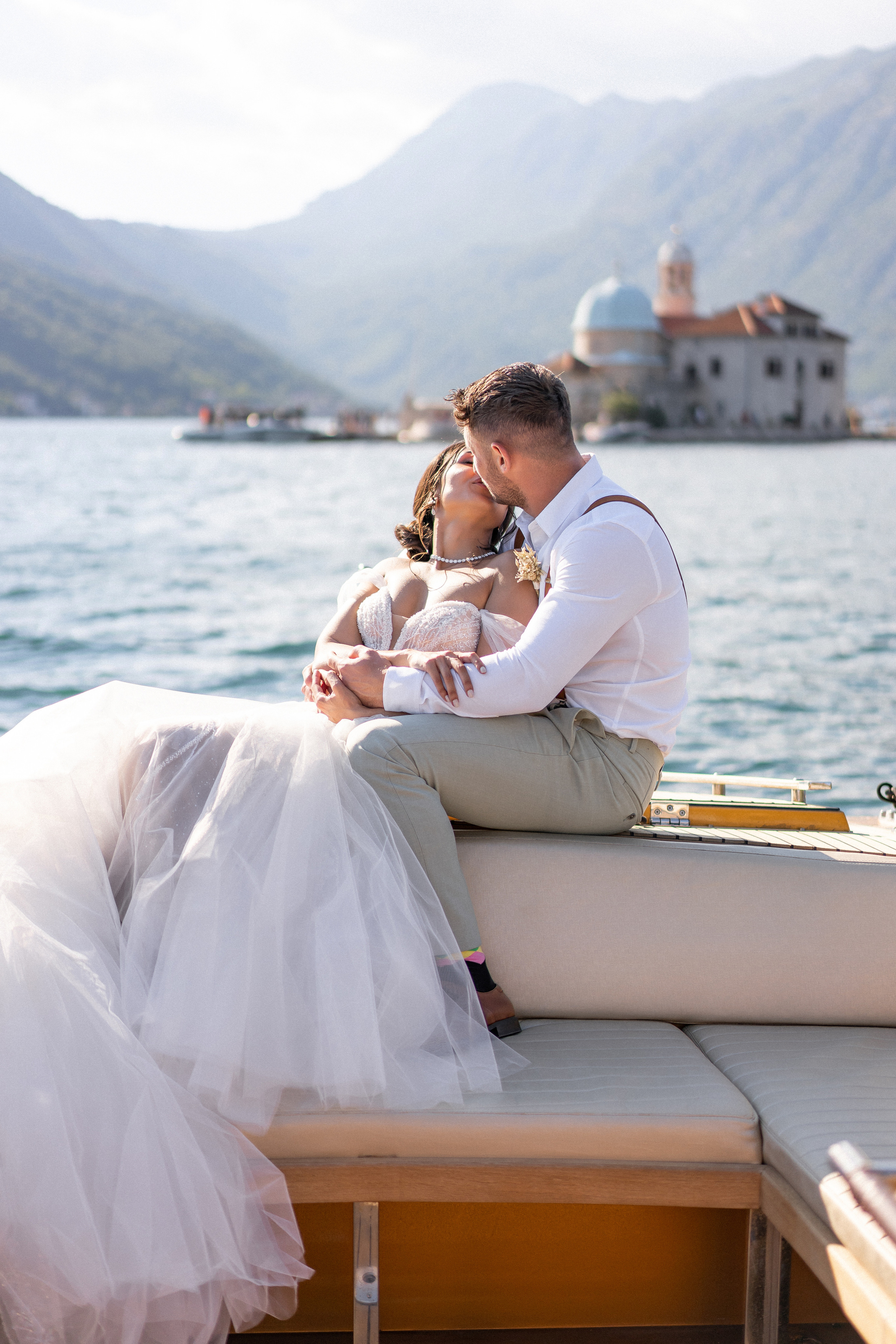 Huur een boot voor fotoshoots in Montenegro