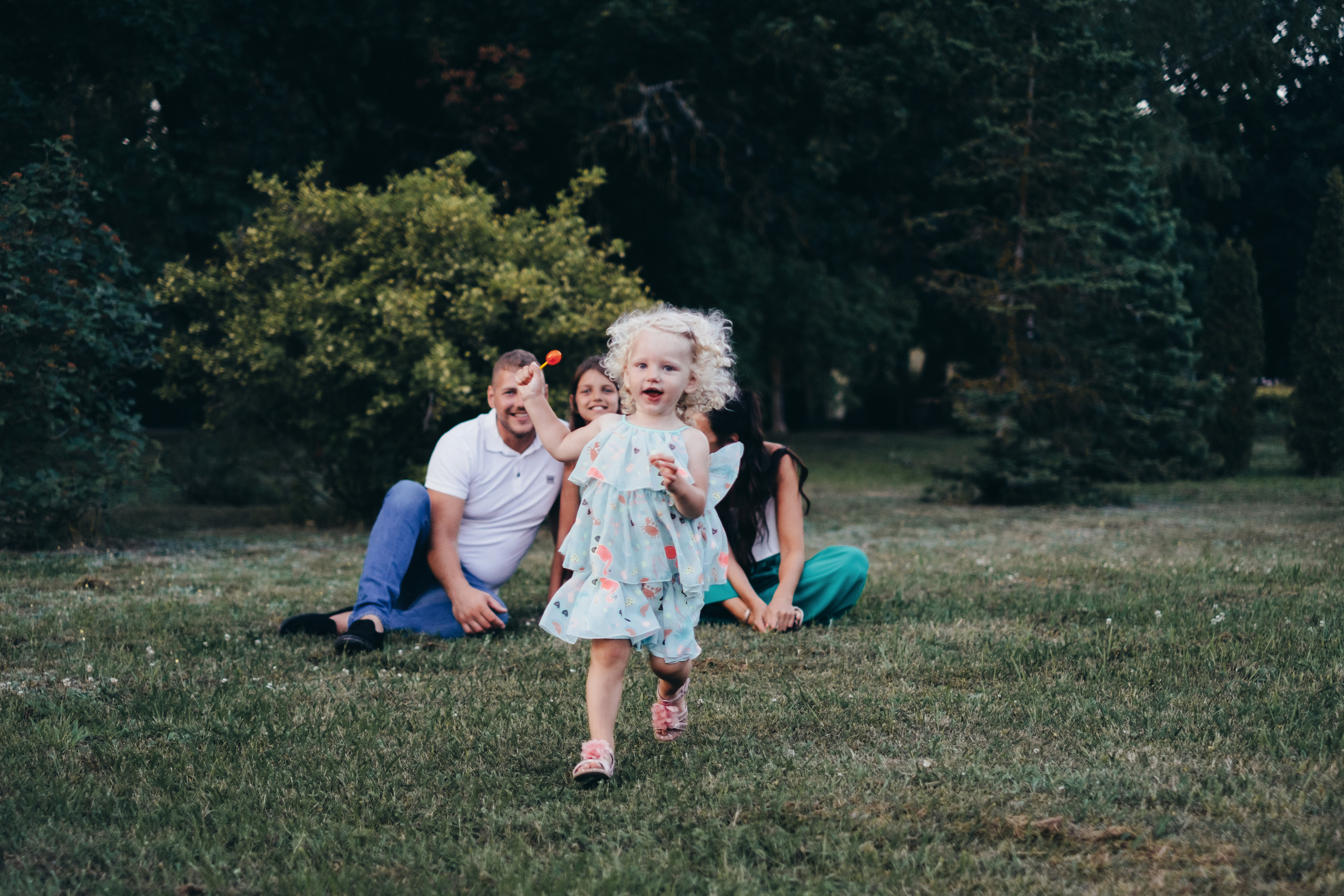 Ģimenes fotosesija Jēkabpilī, dāvanu karte - fotosesija.
