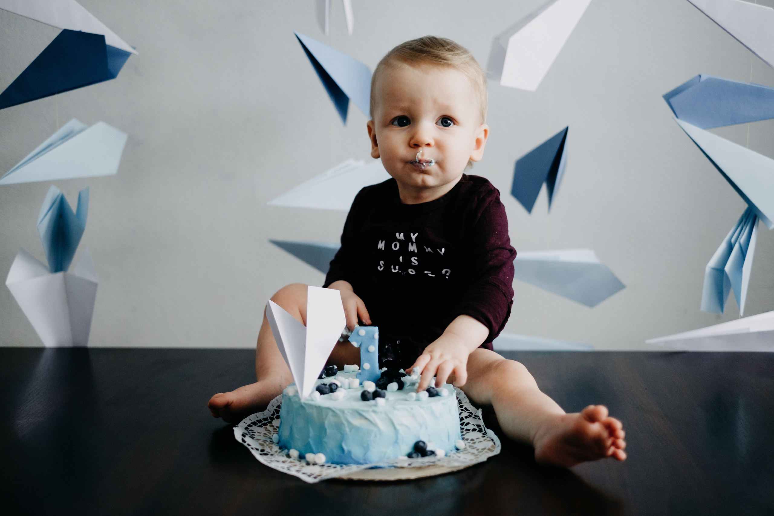 Evertam 1 gadiņš - Cake Smash. Kāzu × Ģimenes notikumu fotografs Edgars Kalniņš