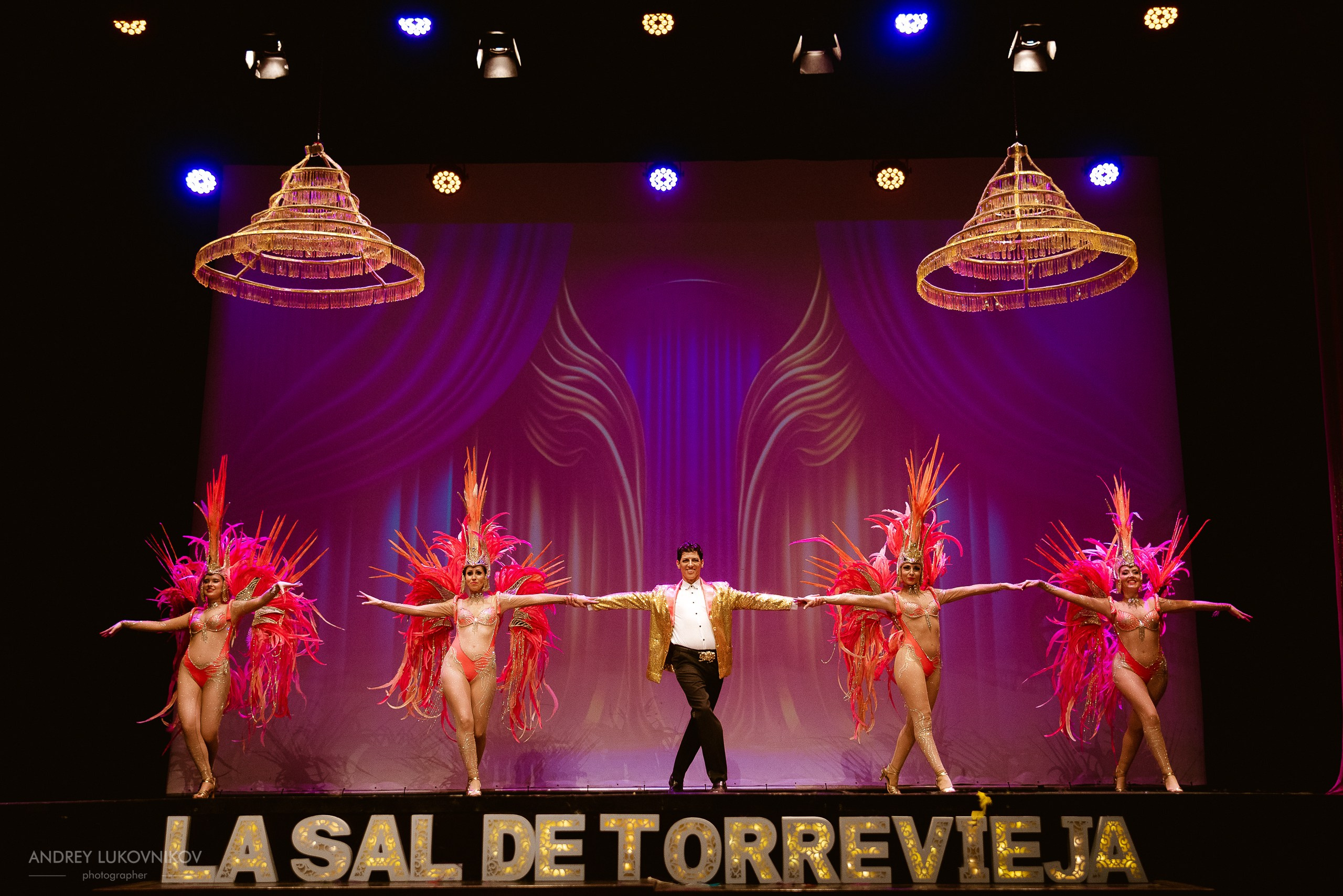 Reportaje fotográfico y rodaje entre bastidores del concierto de La Sal de Torrevieja en España