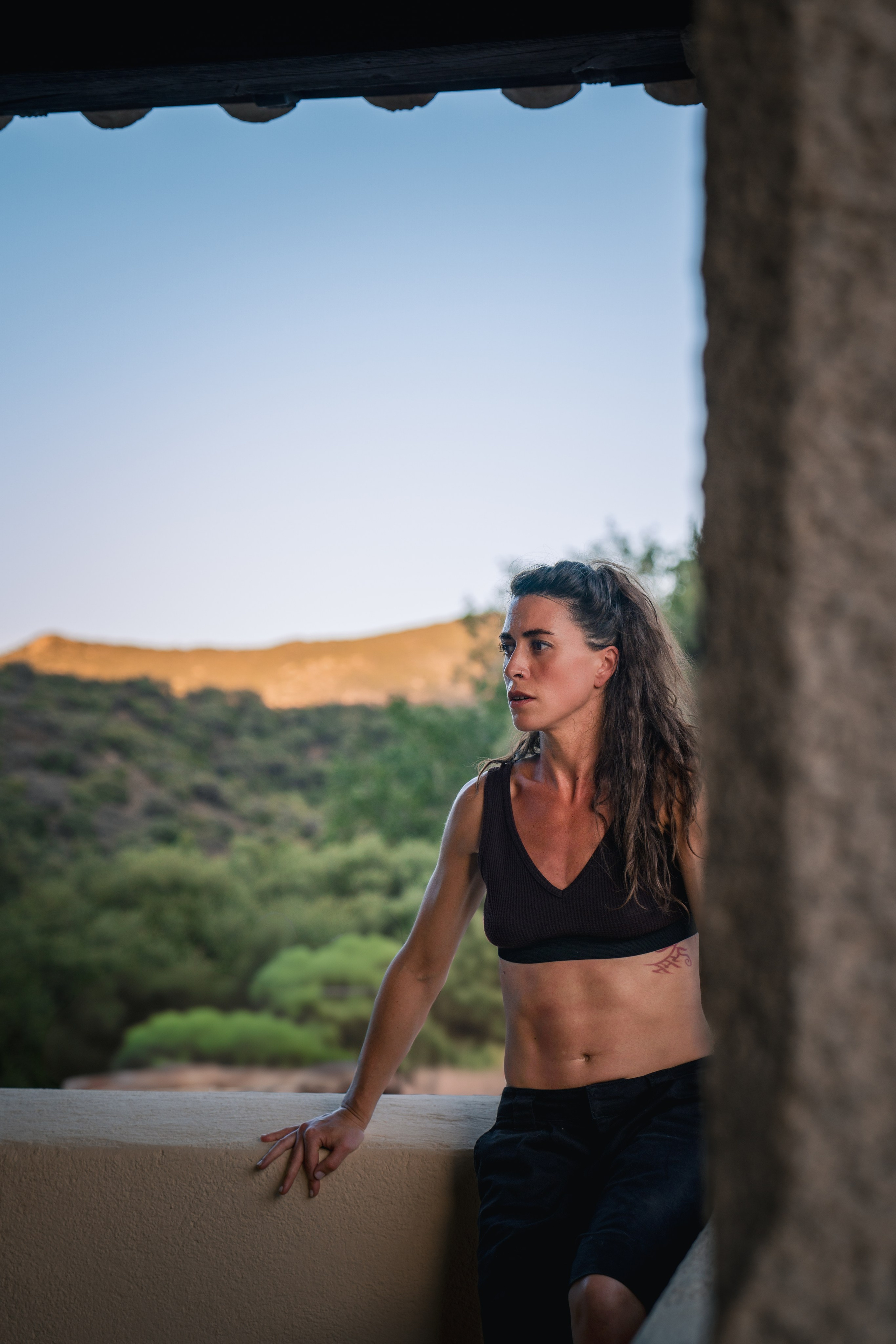 Ritratti. Olga Manukhina fotografo in Sardegna