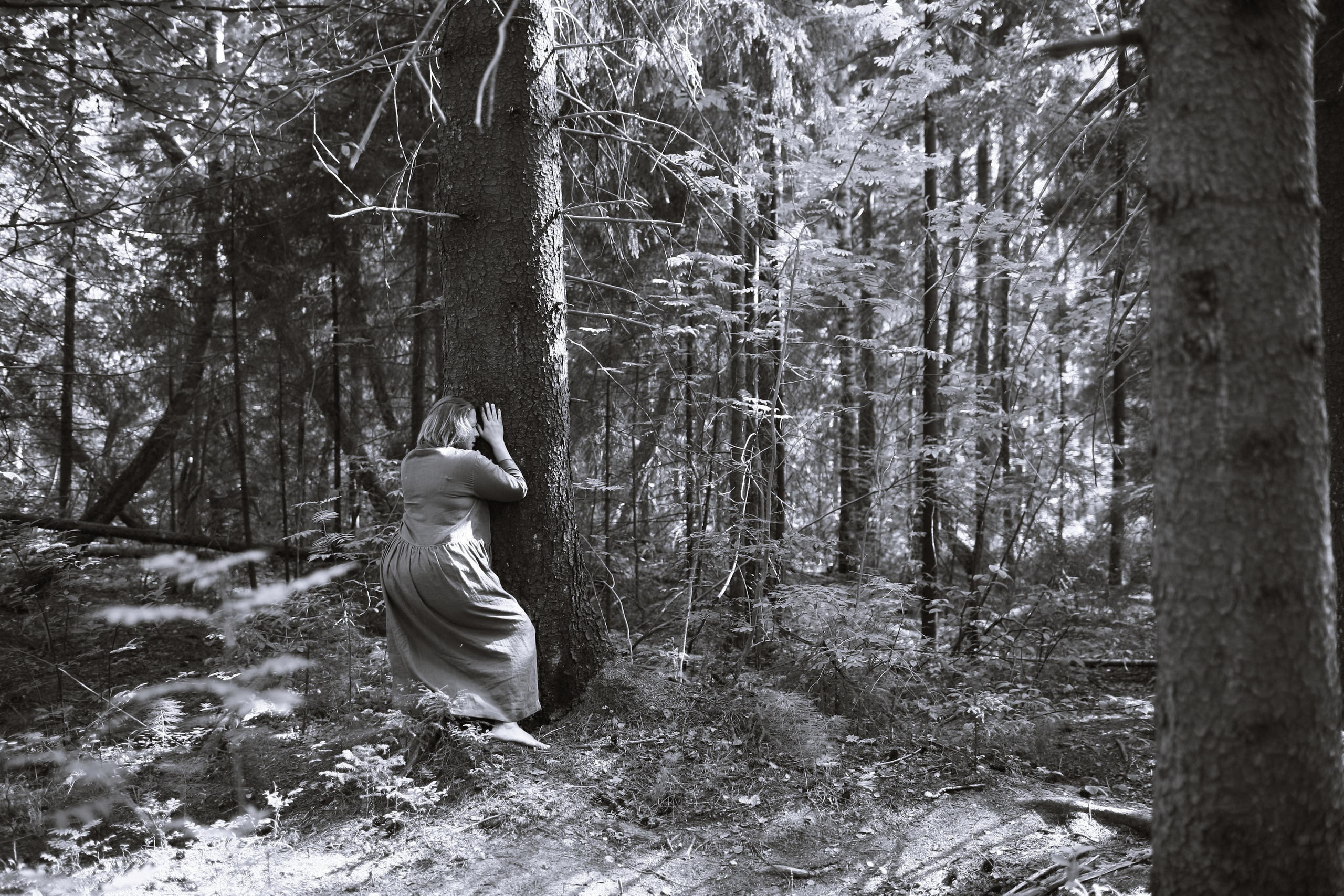 Anna, by herself. Woods and a little bit fire. Victoria Dini. Art photography in London / Folkestone, UK