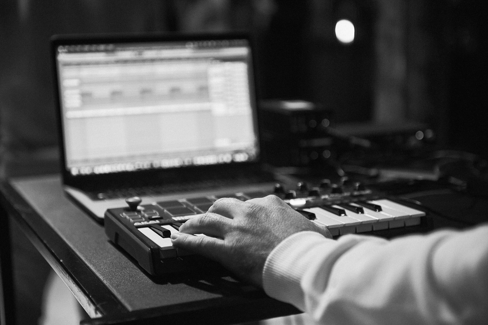 Kristine Tumanyan - Visual artist | Drawing lines. Based in Heerlen, the Netherlands