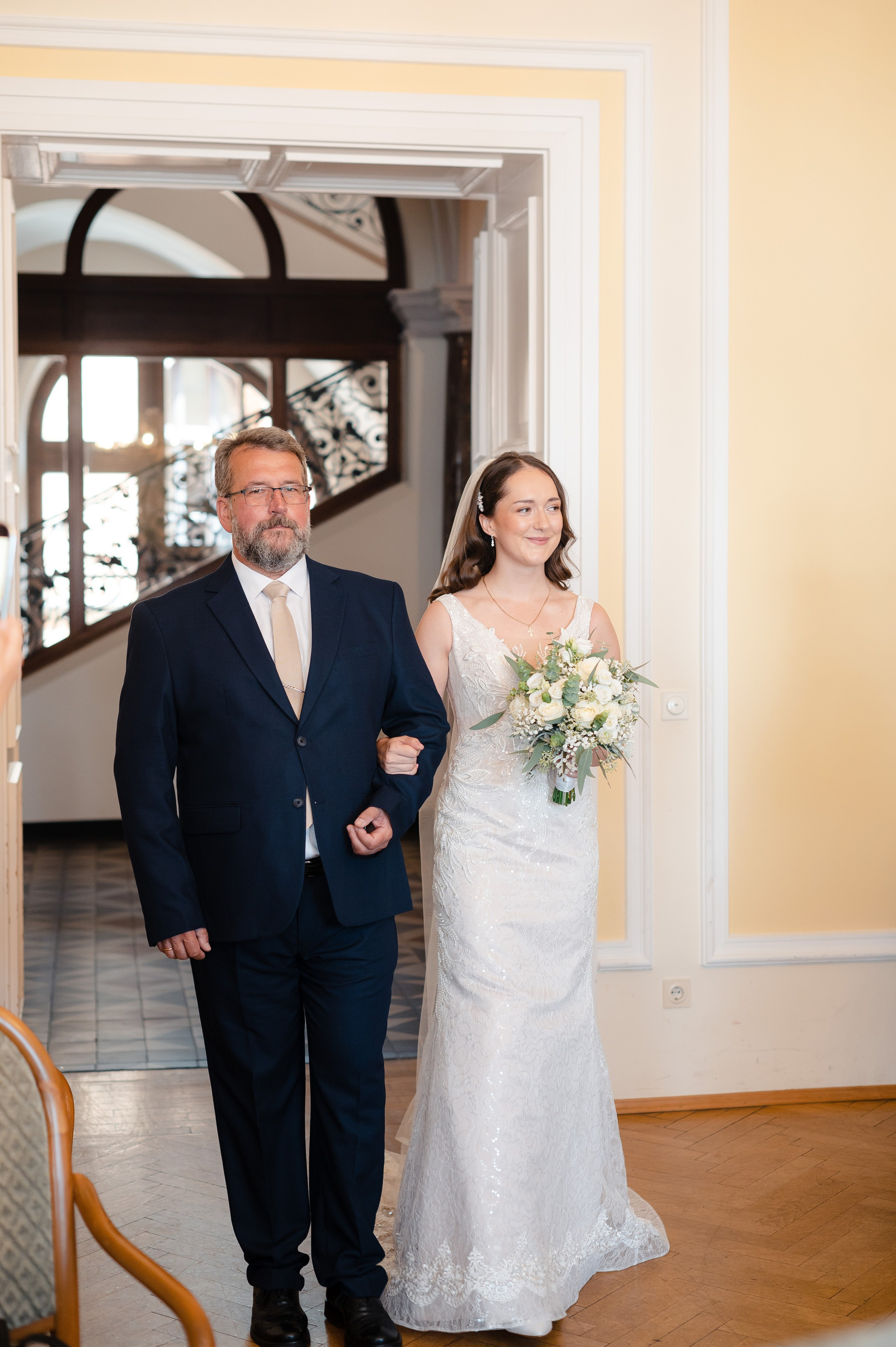 Hochzeitsfotografie in Wiesbaden | Rathaus, Neroberg & Weinberge