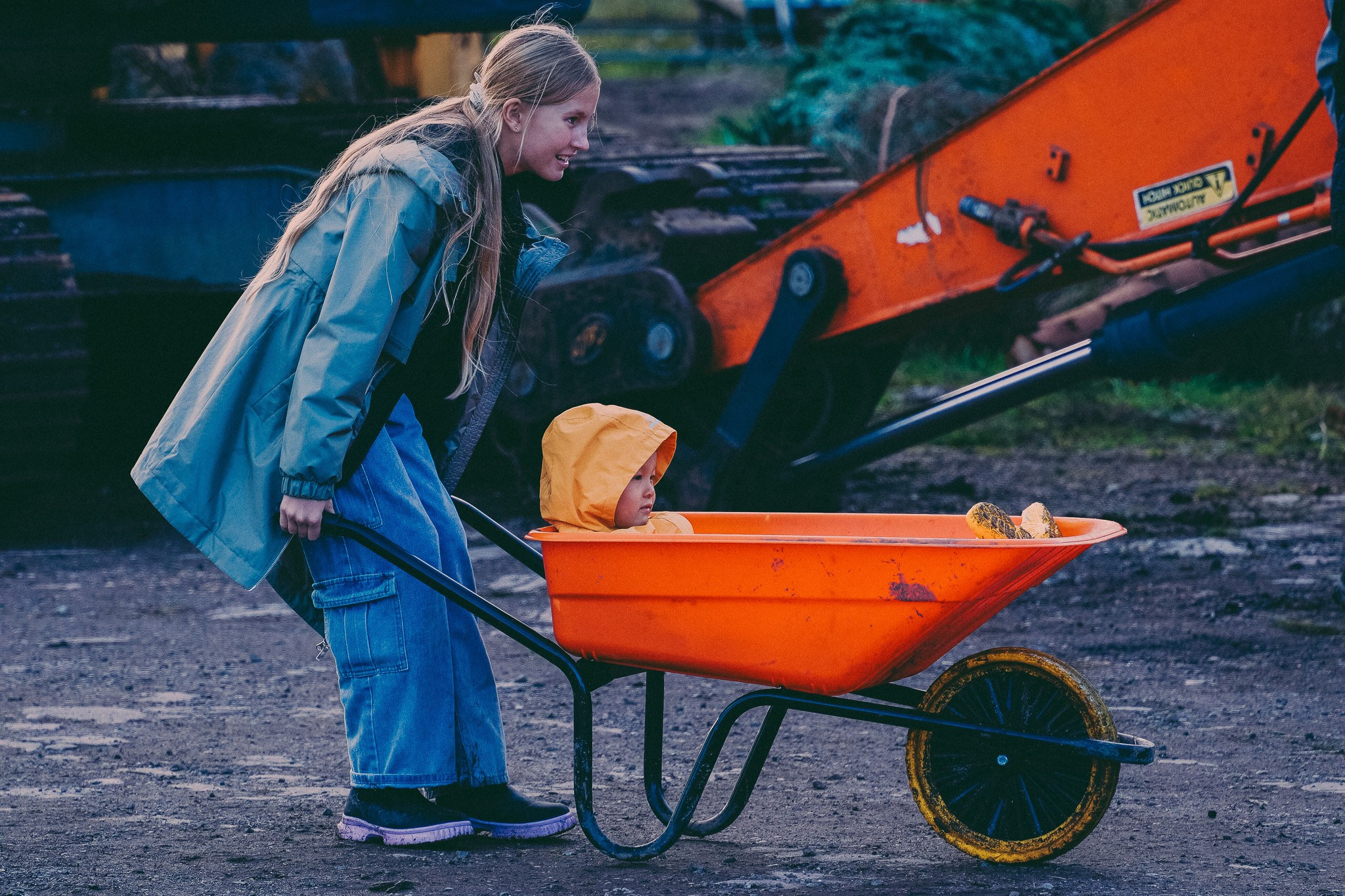 Pumpkins picking photo shoot in Solihull. Creative Family, Brand, Boudoir and Wedding Photographer in Solihull & Birmingham Irina Zoteeva