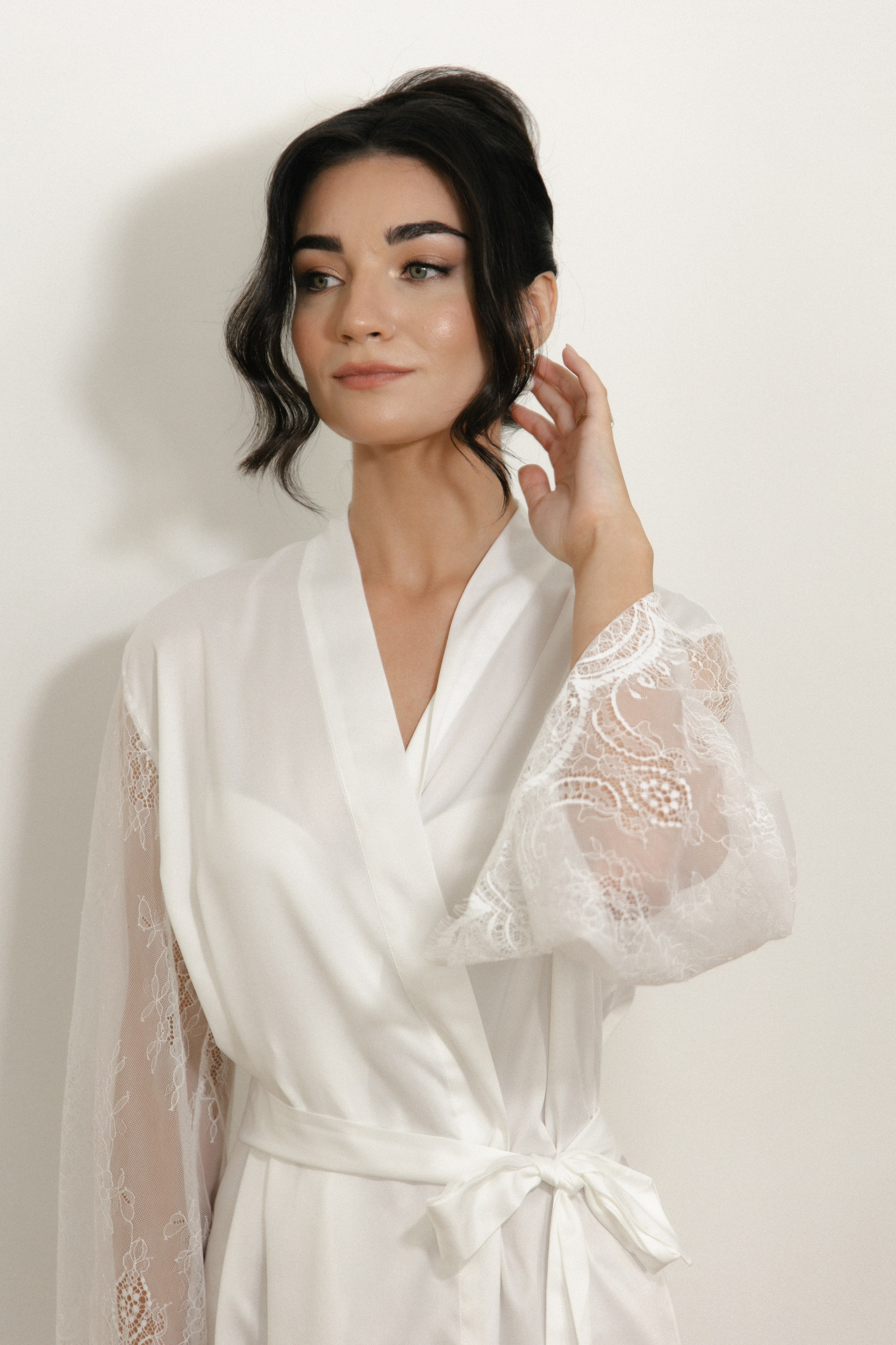 Elegant Castle Wedding in Austria | Alwin & Ruth’s Fairytale Celebration. Wedding photographer and videographer based in Timisoara, Romania