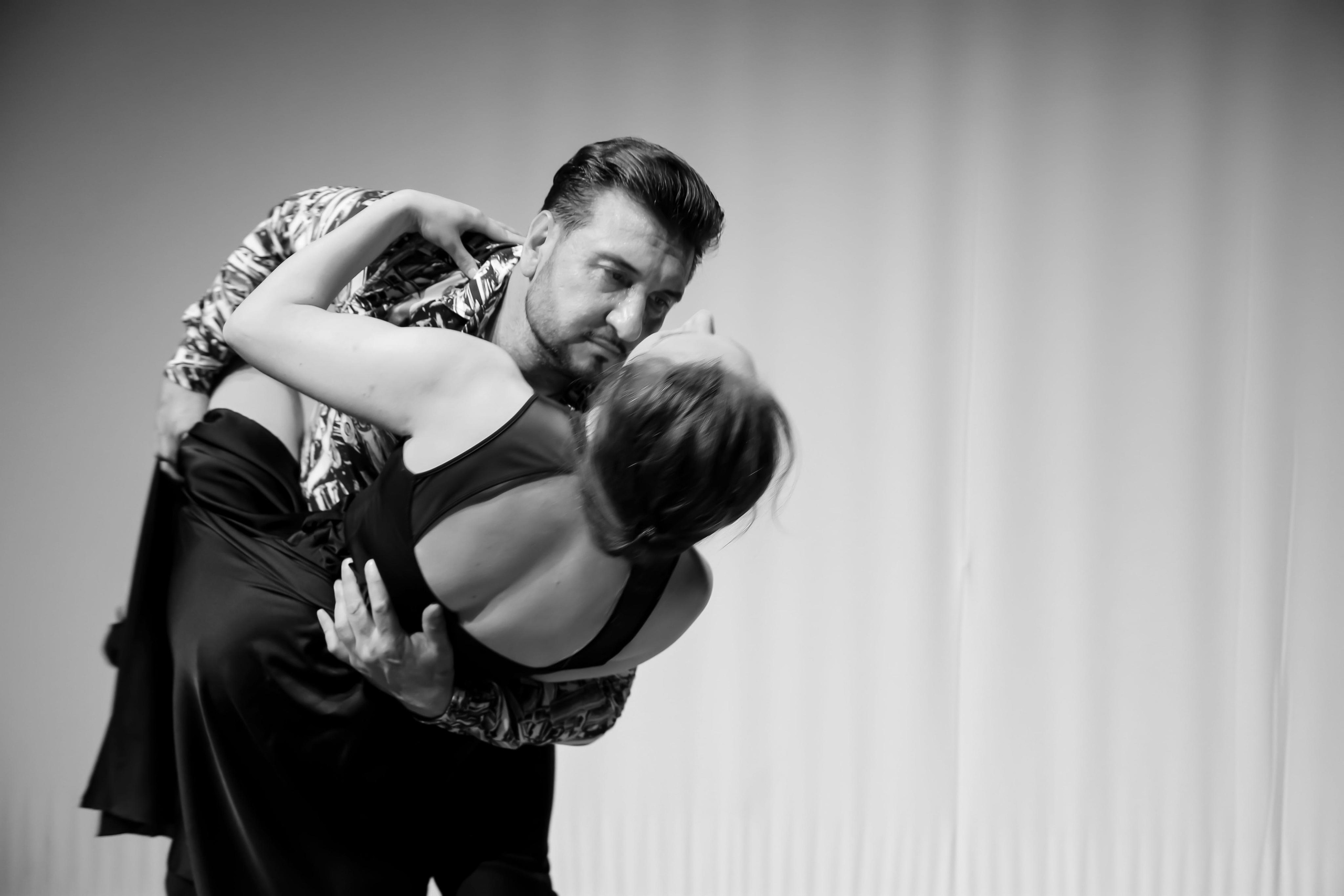 « Париж всегда Париж ». Natalia Bogdanovska. Films et photographie corporate en France