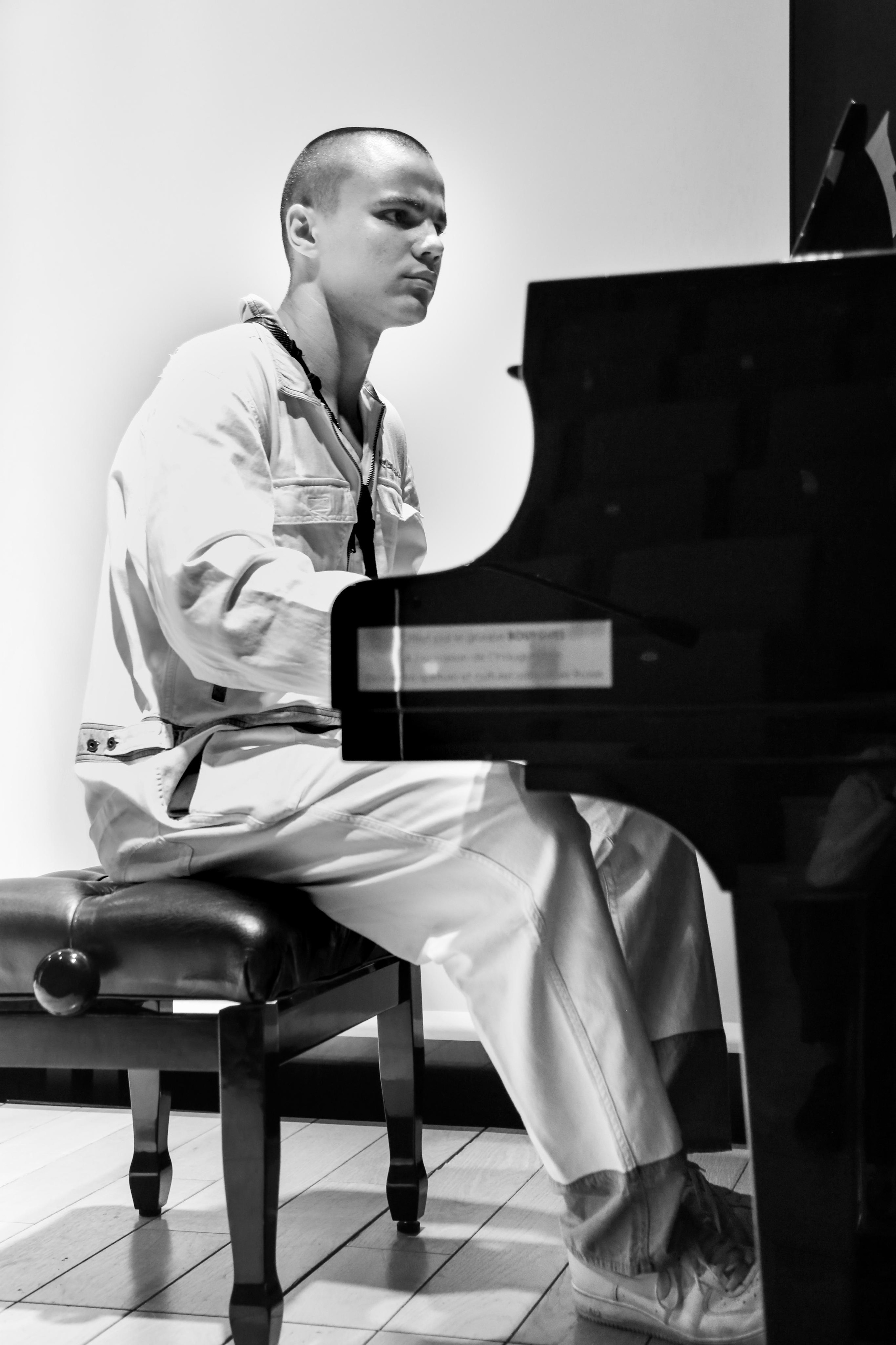 « Париж всегда Париж ». Natalia Bogdanovska. Films et photographie corporate en France