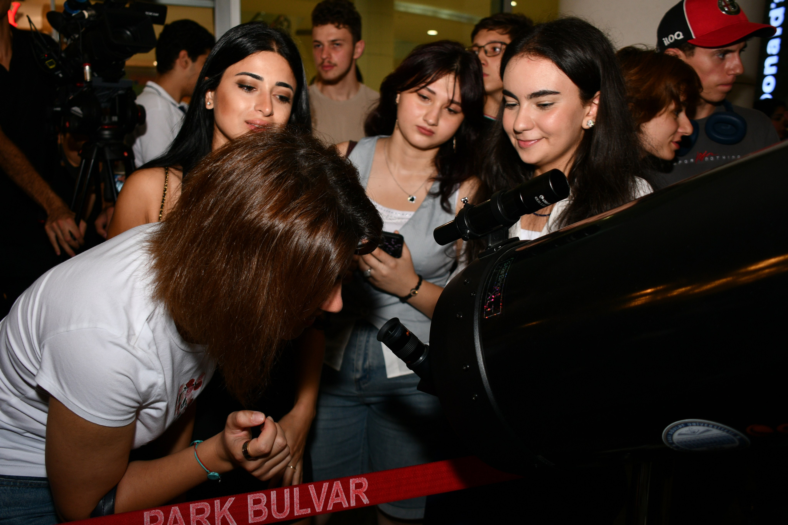 Ay Tutulması 2025. Həvəskar Astronomlar Cəmiyyəti — Astronomy.az