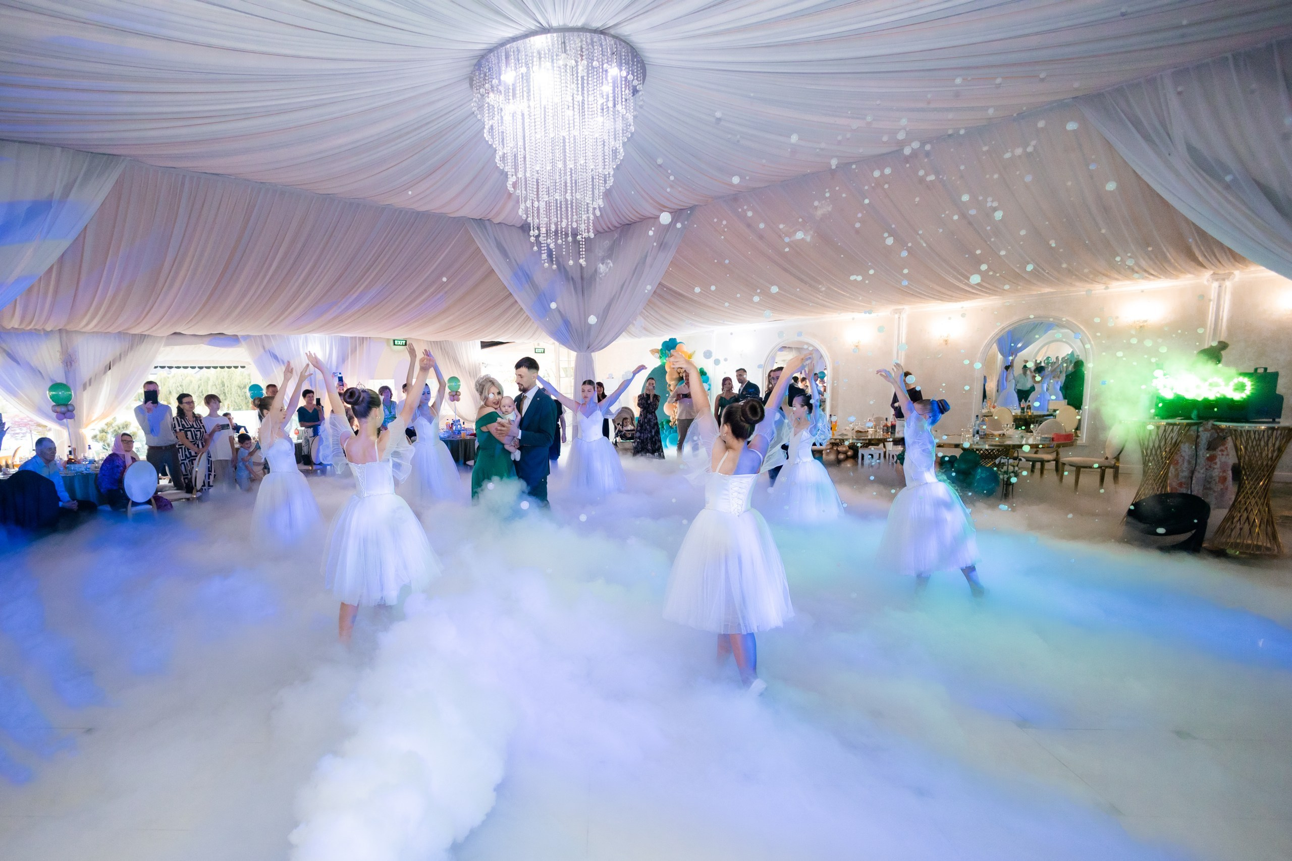 • botez Adam George Botoșani fotograf botez biserica Ziua Crucii AlinoFotoStudio • slujba botez ortodox Botoșani copil cristelniță emoție familie fotograf profesionist • moment scufundare botez biserica Ziua Crucii Botoșani fotograf botez natural • fotograf botez Botoșani copil în brațele nașilor emoții autentice • detalii botez lumânare trusou biserică Ziua Crucii fotograf AlinoFotoStudio • portret copil botez Adam George lumină naturală biserică Botoșani • familie la botez Botoșani momente emoționante biserică fotograf eveniment • preot slujbă botez Botoșani cadre autentice religioase fotografie profesională • mirungere botez ortodox Botoșani fotograf poveste botez • copil după botez în prosop alb emoție pură fotograf botez Botoșani petrecere botez Imperia Cucorani Botoșani decor elegant fotograf eveniment • dans invitați botez Adam George atmosferă veselă Imperia Cucorani • candy bar botez Botoșani detalii dulciuri Imperia Cucorani fotograf • tort botez Adam George moment tăiere tort petrecere Botoșani • familie și invitați la botez Imperia Cucorani cadre naturale emoționale • decor sală botez Imperia Cucorani Botoșani aranjamente elegante • copil botez la petrecere cadre naturale fotograf Botoșani • fotograf botez Botoșani momente spontane invitați petrecere • lumină ambientală petrecere botez Imperia Cucorani fotograf profesionist • atmosferă de seară botez Botoșani distracție și emoție • fotograf botez Botoșani AlinoFotoStudio poveste prin fotografie • fotograf profesionist botez Moldova Botoșani Suceava Iași Neamț • amintiri botez copil fotografii naturale emoții autentice • album botez copil fotografie profesională eveniment religios • fotograf evenimente Botoșani botez cadre autentice și luminoase • Alin Chirilă fotograf botez Botoșani Adam George biserica Ziua Crucii • Alin Chirilă fotograf profesionist botez copil Botoșani momente emoționante • Alin Chirilă fotograf evenimente Botoșani slujbă botez cadru autentic • Alin Chirilă fotograf botez ortodox copil cristelniță Botoșani • Alin Chirilă fotograf familie botez copil emoții reale și naturale • Alin Chirilă fotograf Botoșani portret copil botez lumină naturală • Alin Chirilă fotograf detalii botez trusou lumânare biserică • Alin Chirilă fotograf momente religioase botez Botoșani autentic • Alin Chirilă fotograf copil după botez emoție pură familie • Alin Chirilă fotograf cadre naturale botez copil Botoșani • Alin Chirilă fotograf petrecere botez Imperia Cucorani atmosferă elegantă • Alin Chirilă fotograf Botoșani dans invitați botez copil Adam George • Alin Chirilă fotograf tort botez moment special petrecere Botoșani • Alin Chirilă fotograf candy bar botez detalii elegante Imperia Cucorani • Alin Chirilă fotograf familie și invitați petrecere botez Botoșani • Alin Chirilă fotograf decor sală botez Imperia Cucorani eveniment premium • Alin Chirilă fotograf cadre spontane petrecere botez copil • Alin Chirilă fotograf atmosferă de seară botez Botoșani • Alin Chirilă fotograf emoții și distracție petrecere botez • Alin Chirilă fotograf evenimente copil botez Imperia Cucorani Alin Chirilă fotograf botez Moldova Botoșani Iași Suceava Neamț • Alin Chirilă fotograf profesionist botez copil nordul Moldovei • Alin Chirilă fotograf evenimente familie botez cadre autentice • Alin Chirilă fotograf povestitor prin fotografie botez copil • Alin Chirilă fotograf portofoliu botez Botoșani imagini naturale • Alin Chirilă fotograf servicii botez copil fotografii emoționale • Alin Chirilă fotograf amintiri botez copil cadre luminoase • Alin Chirilă fotograf botez copil stil natural și elegant