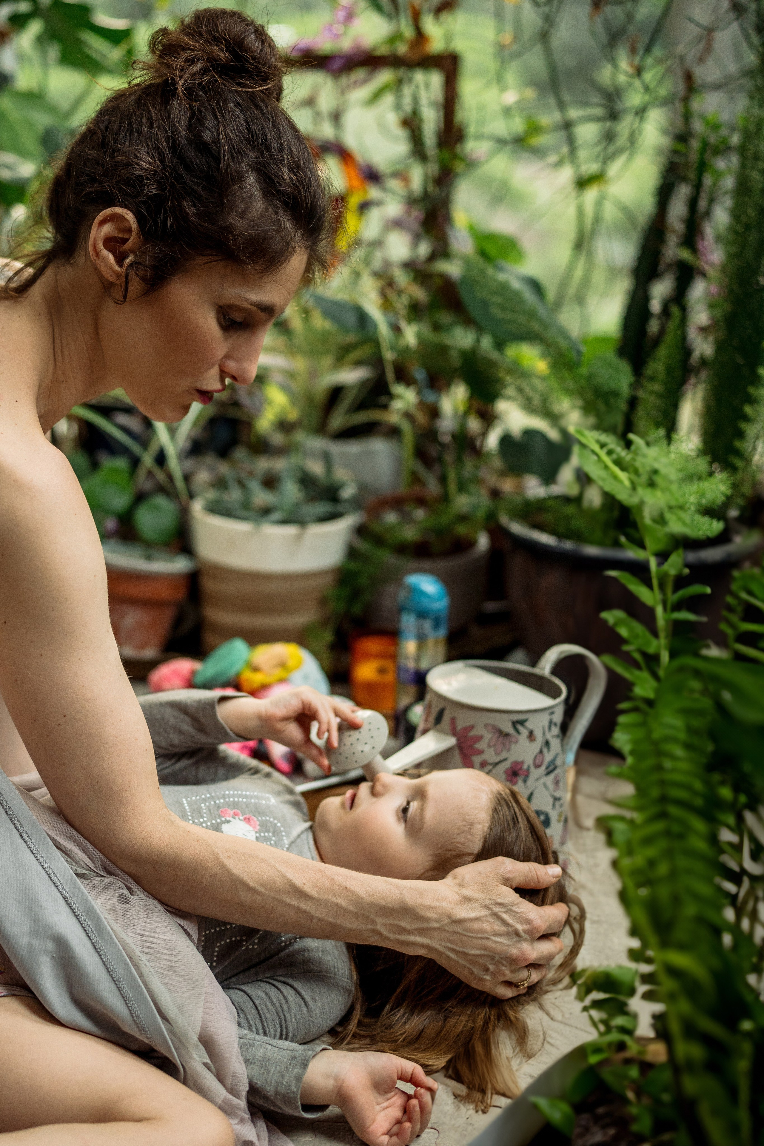 Family Photoshoot at Home in Philadelphia – Warm & Candid. Alisa Tant — Family and newborn photographer Bucks County, Montgomery county, Philadelphia, NJ