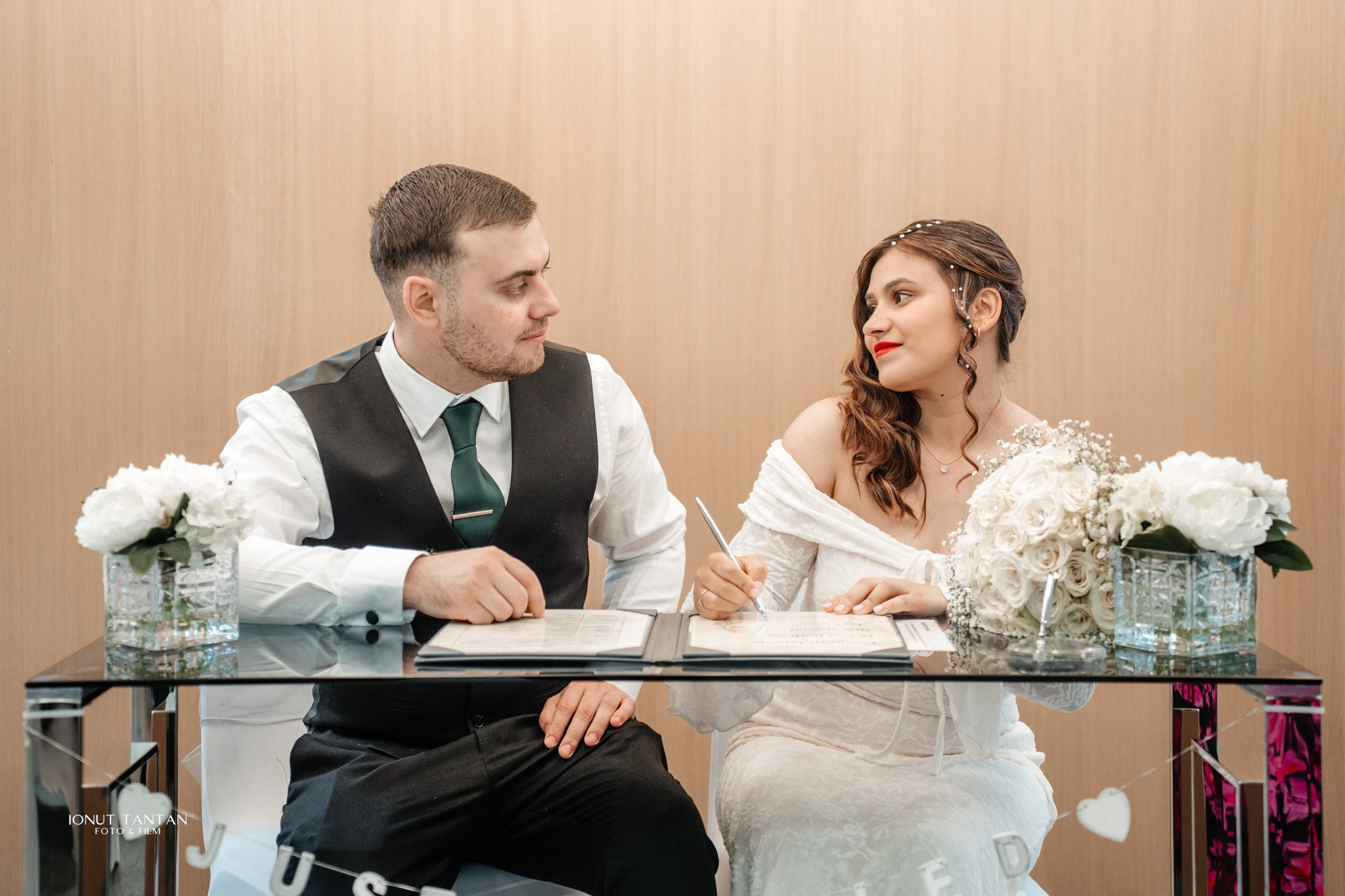Elena & Cosmin. TANTAN IONUT FOTO & FILM